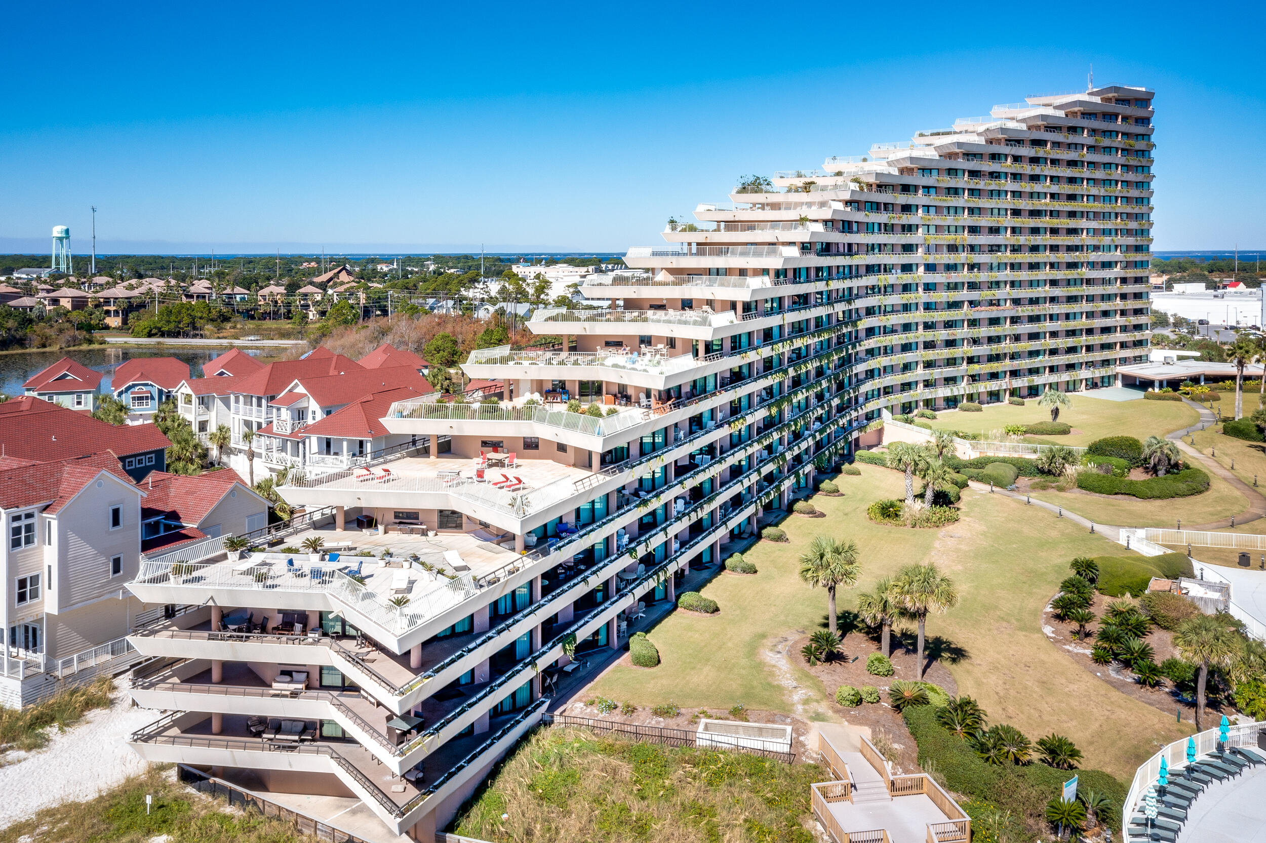 EDGEWATER BEACH CONDO PH 1 - Residential