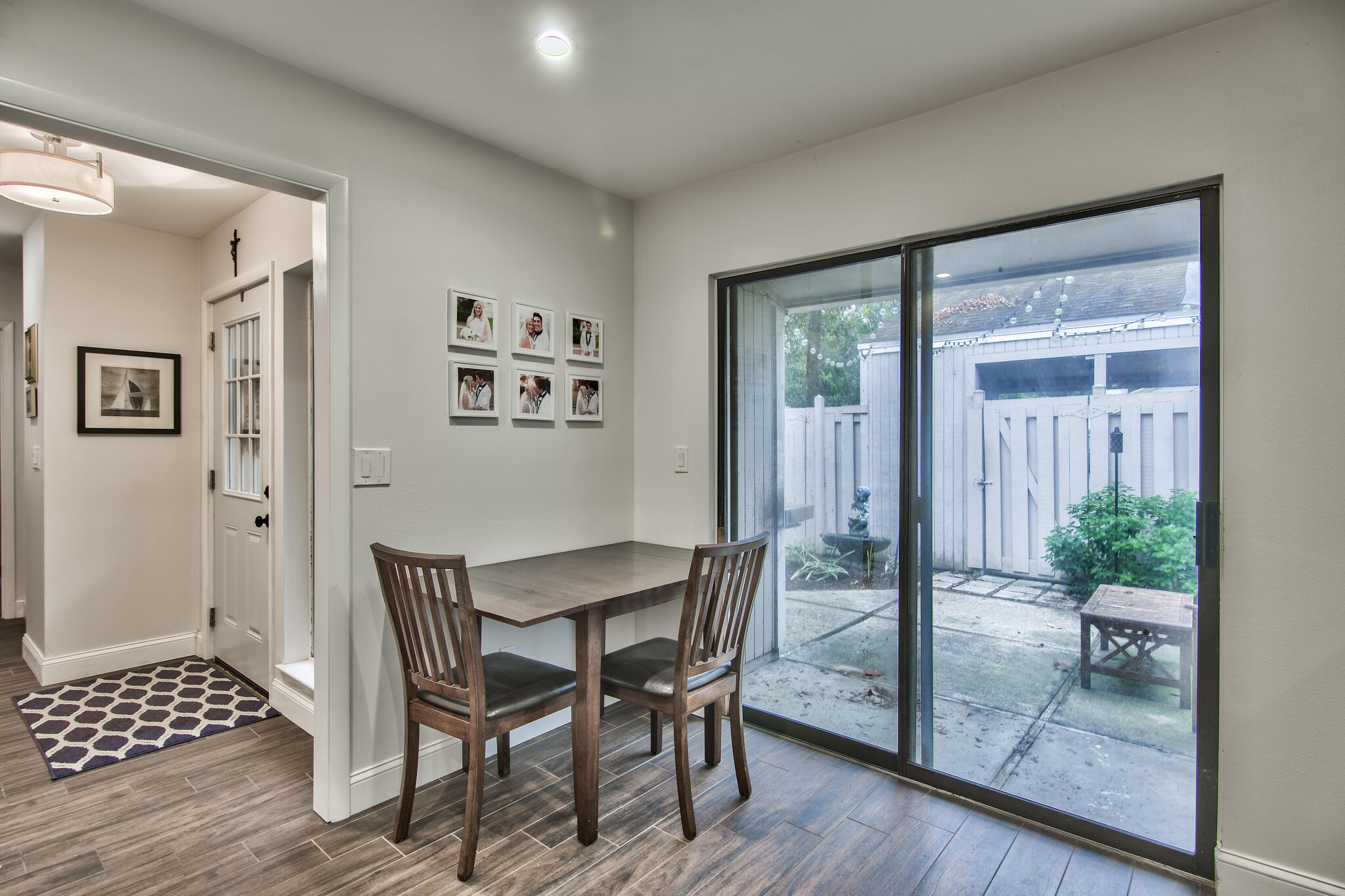 ROYAL OAK VILLAGE - Residential Lease