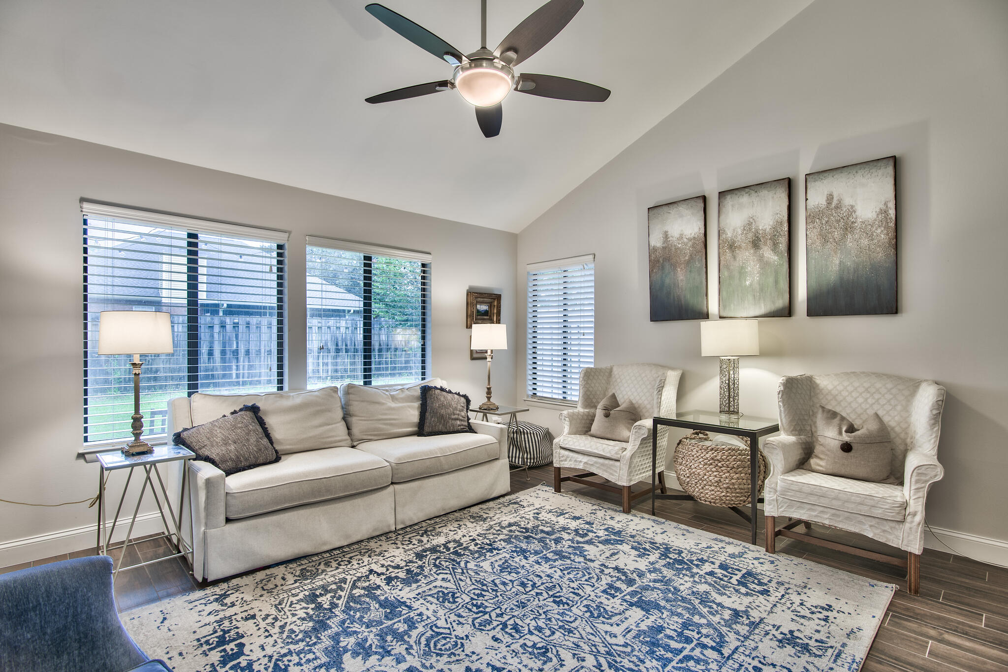 ROYAL OAK VILLAGE - Residential Lease