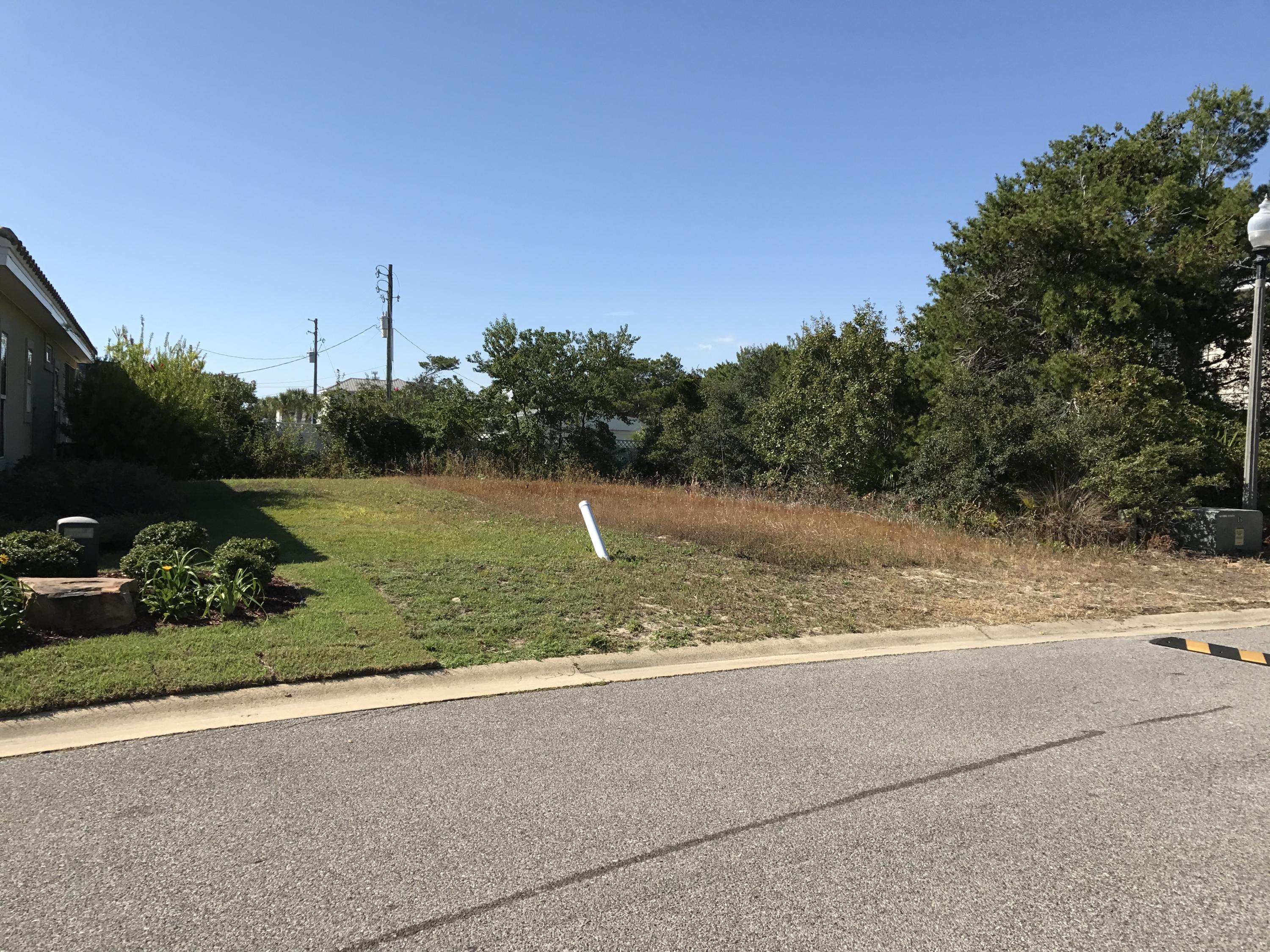 EMERALD WATERS VILLAGE - Land