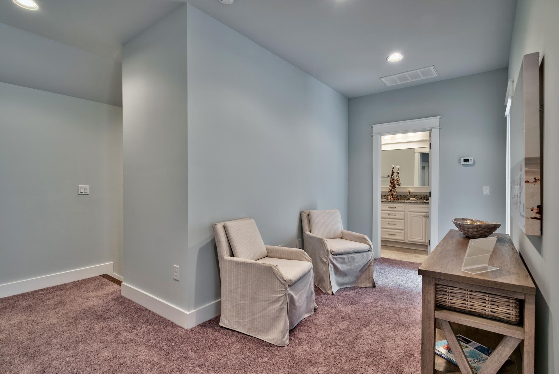 PARADISE COVE - Residential