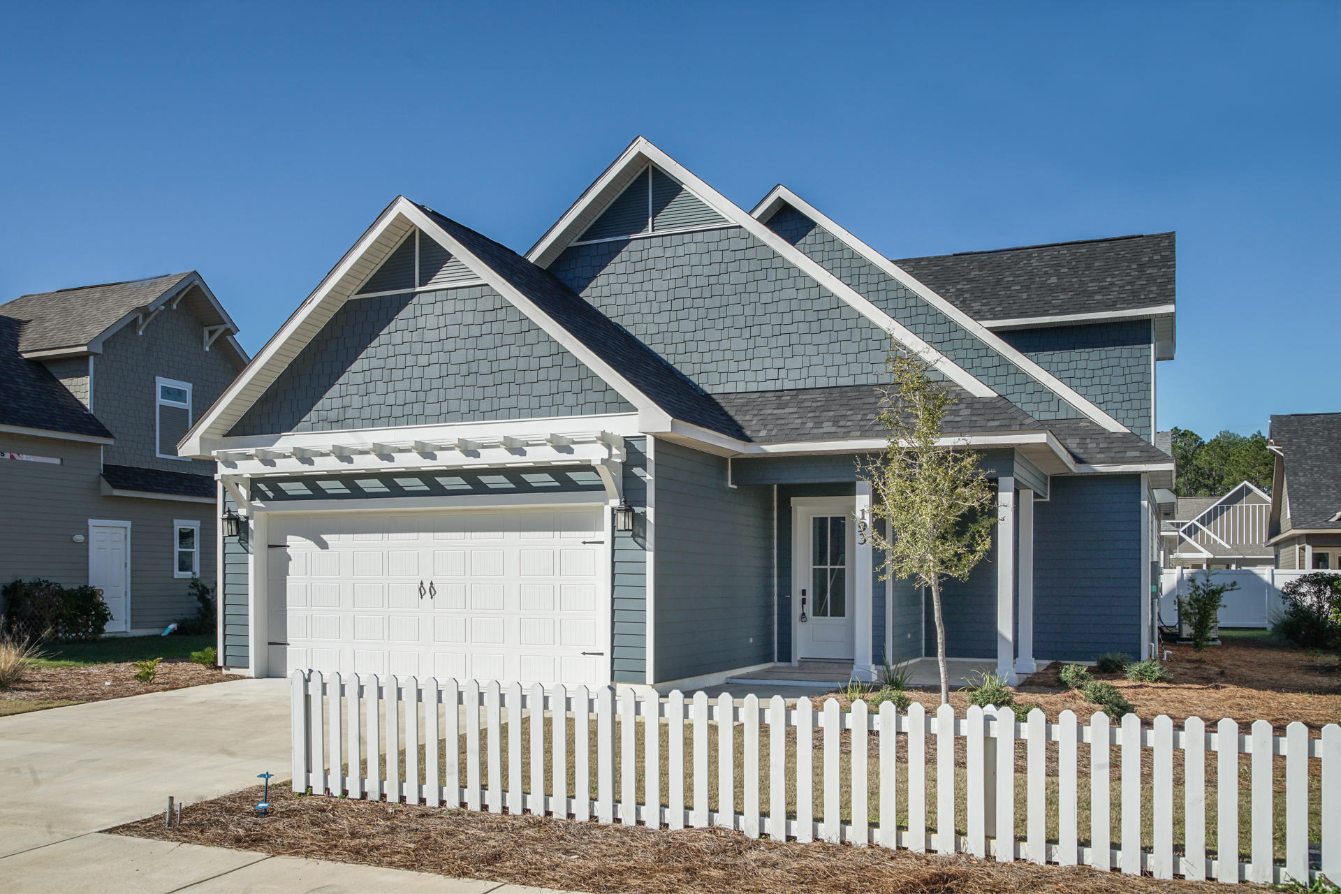 PARADISE COVE - Residential