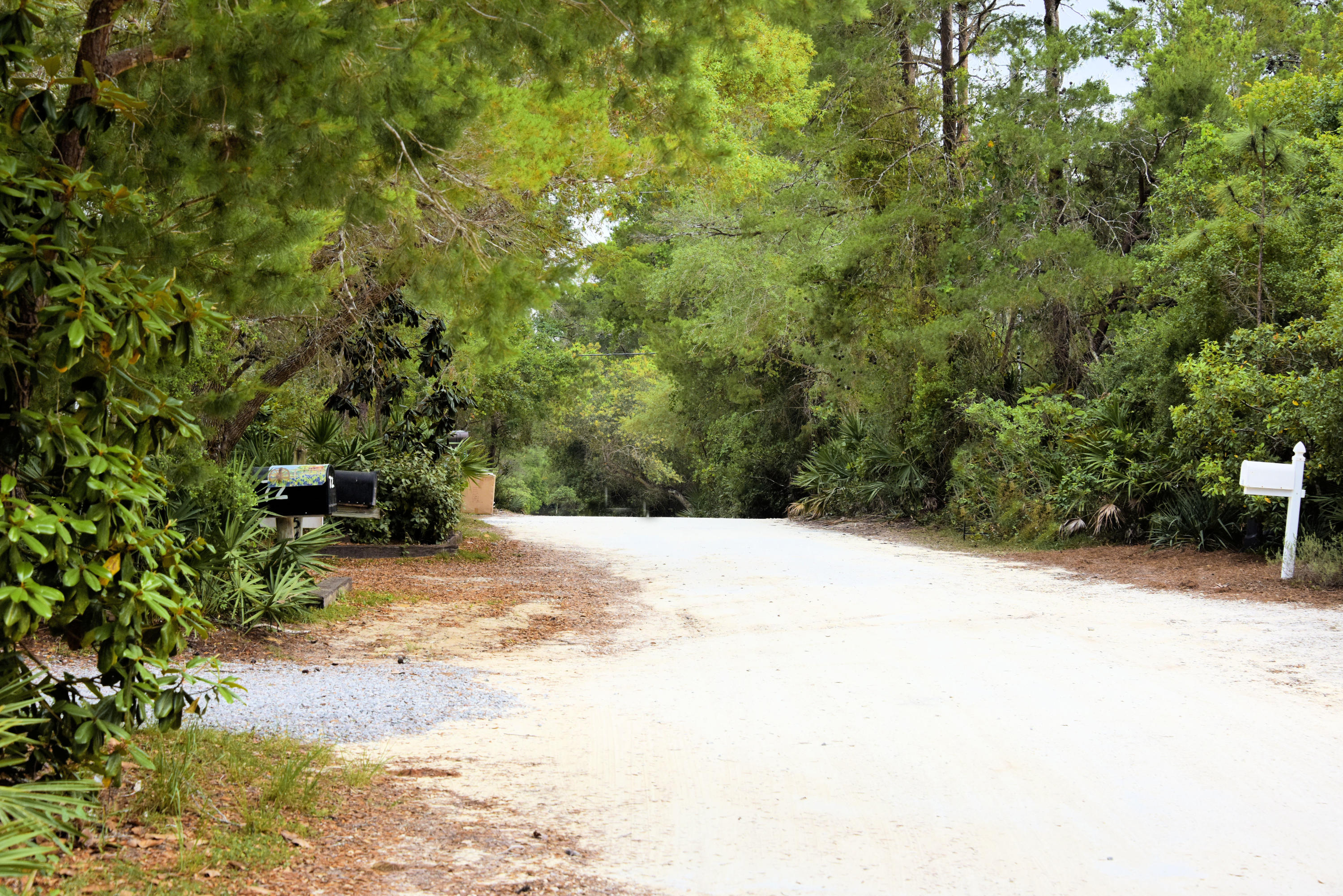 EASTERN LAKE S/D - Land