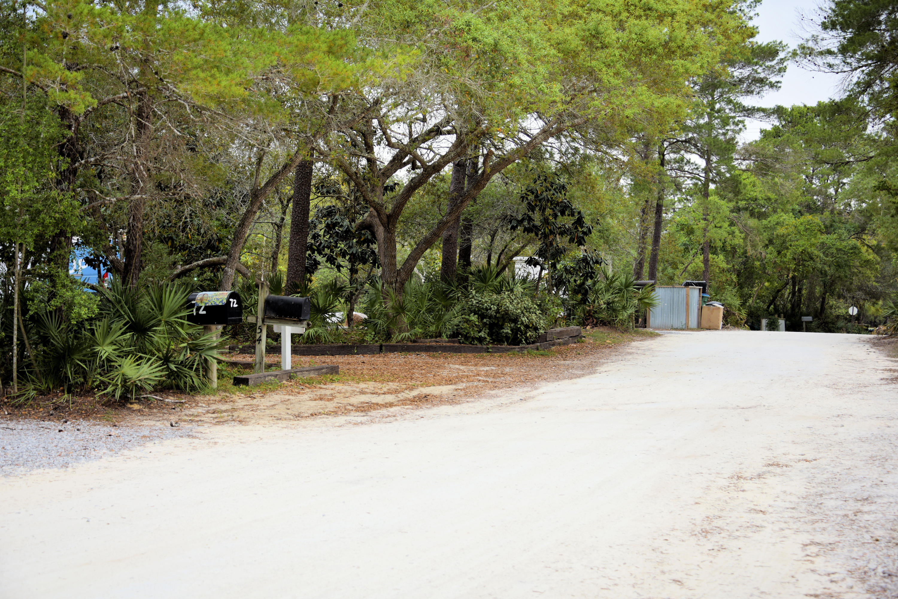 EASTERN LAKE S/D - Land