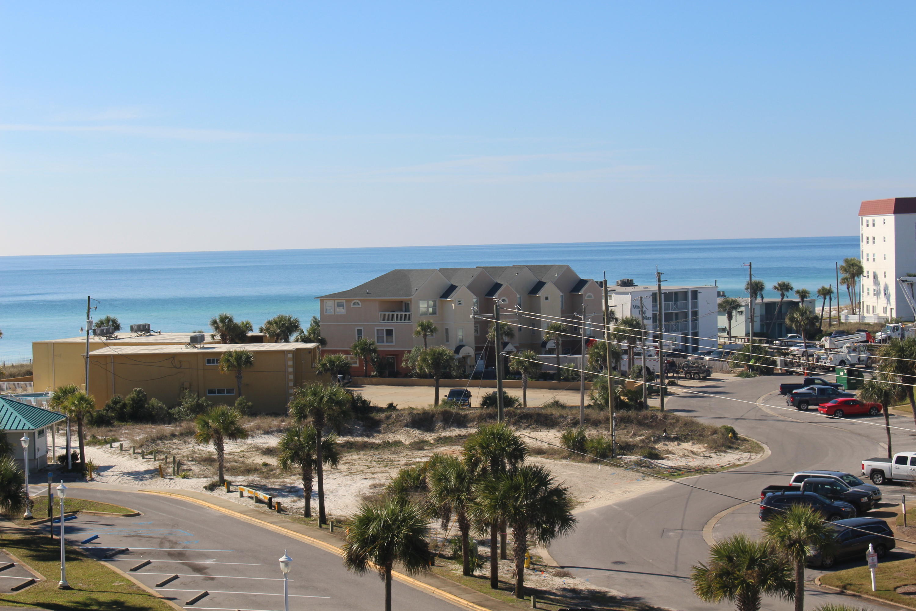 SEACREST CONDOMINIUMS - Residential