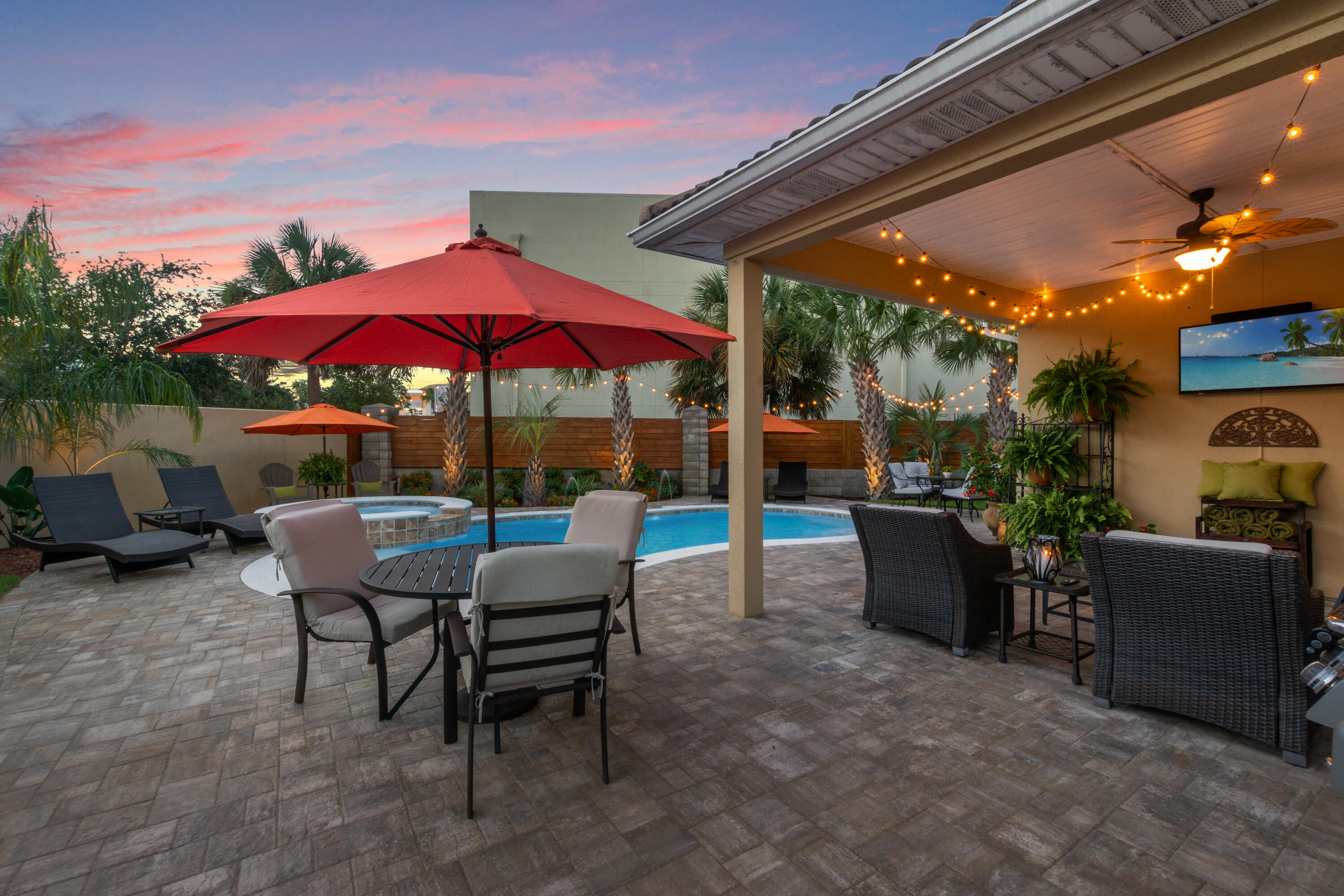 DUNES OF DESTIN - Residential