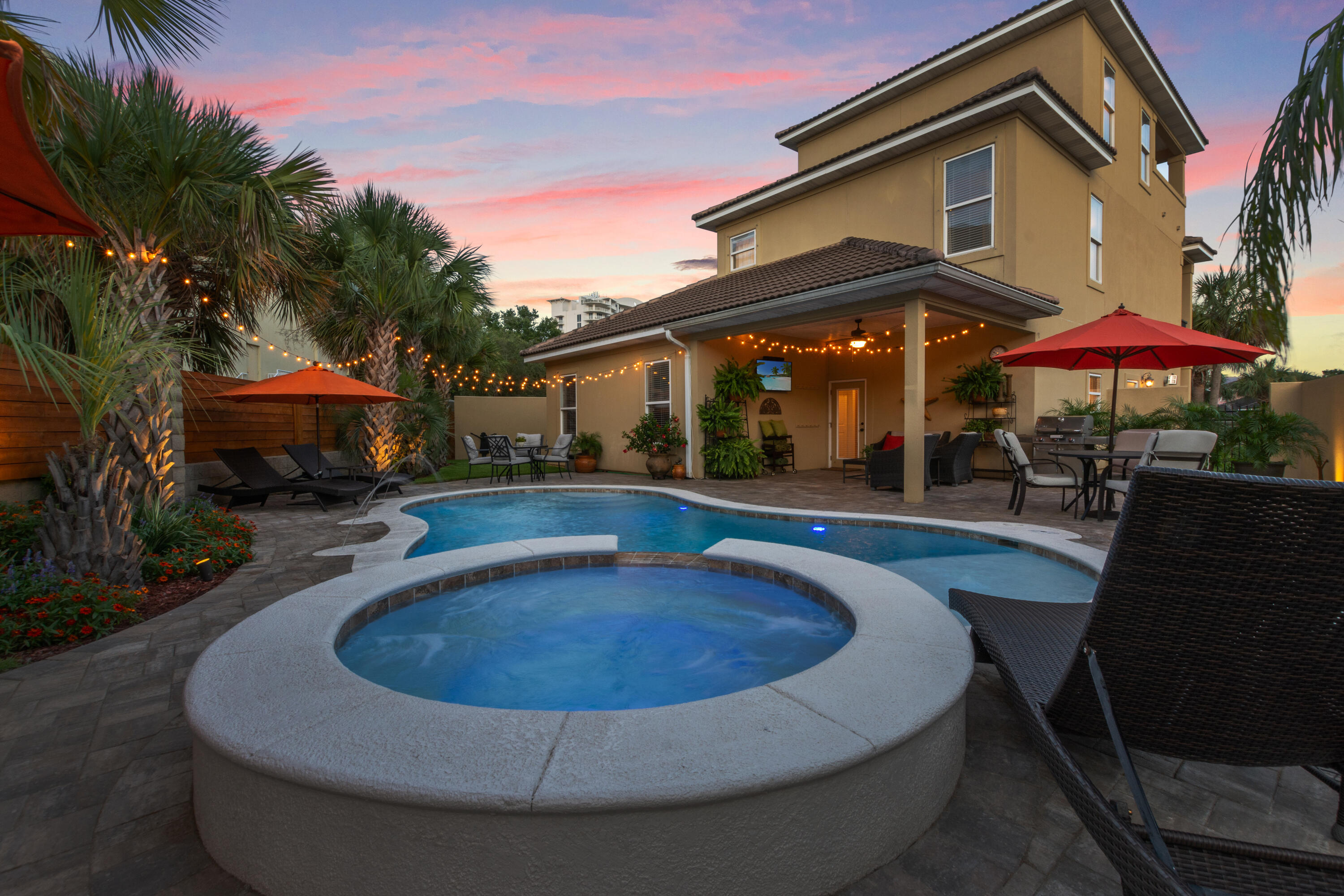 DUNES OF DESTIN - Residential