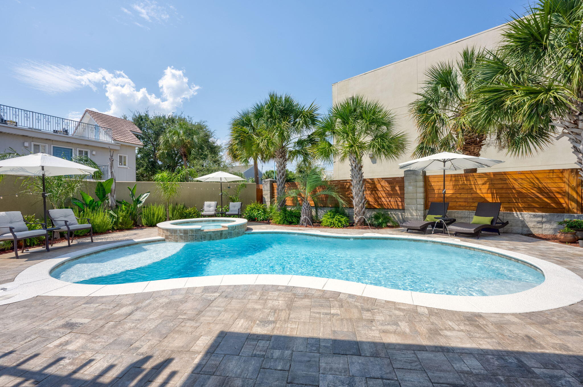 DUNES OF DESTIN - Residential