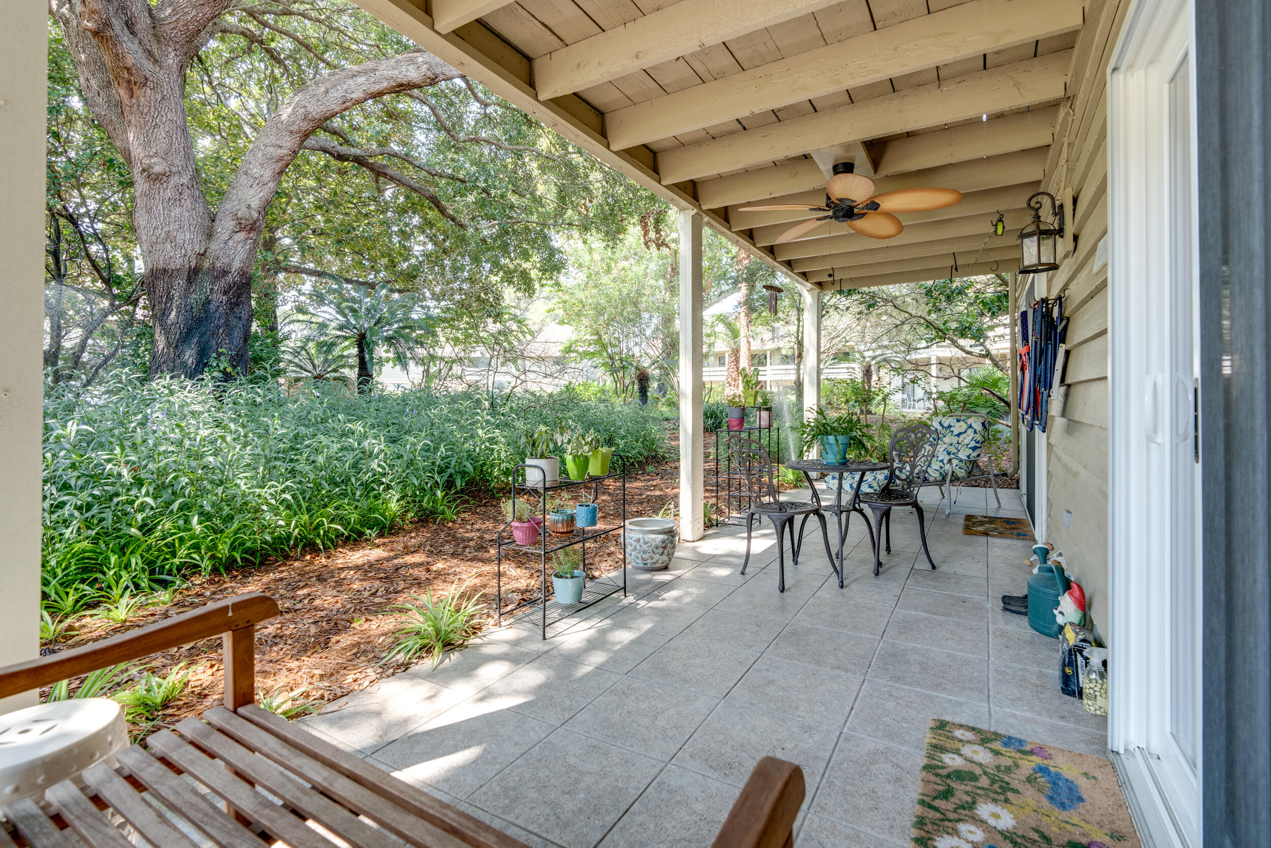 SEASCAPE CONDO GARDEN VILLA - Residential