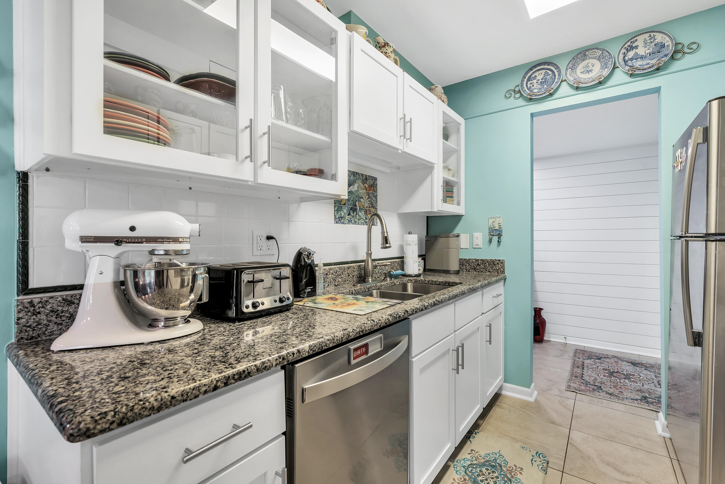 SEASCAPE CONDO GARDEN VILLA - Residential