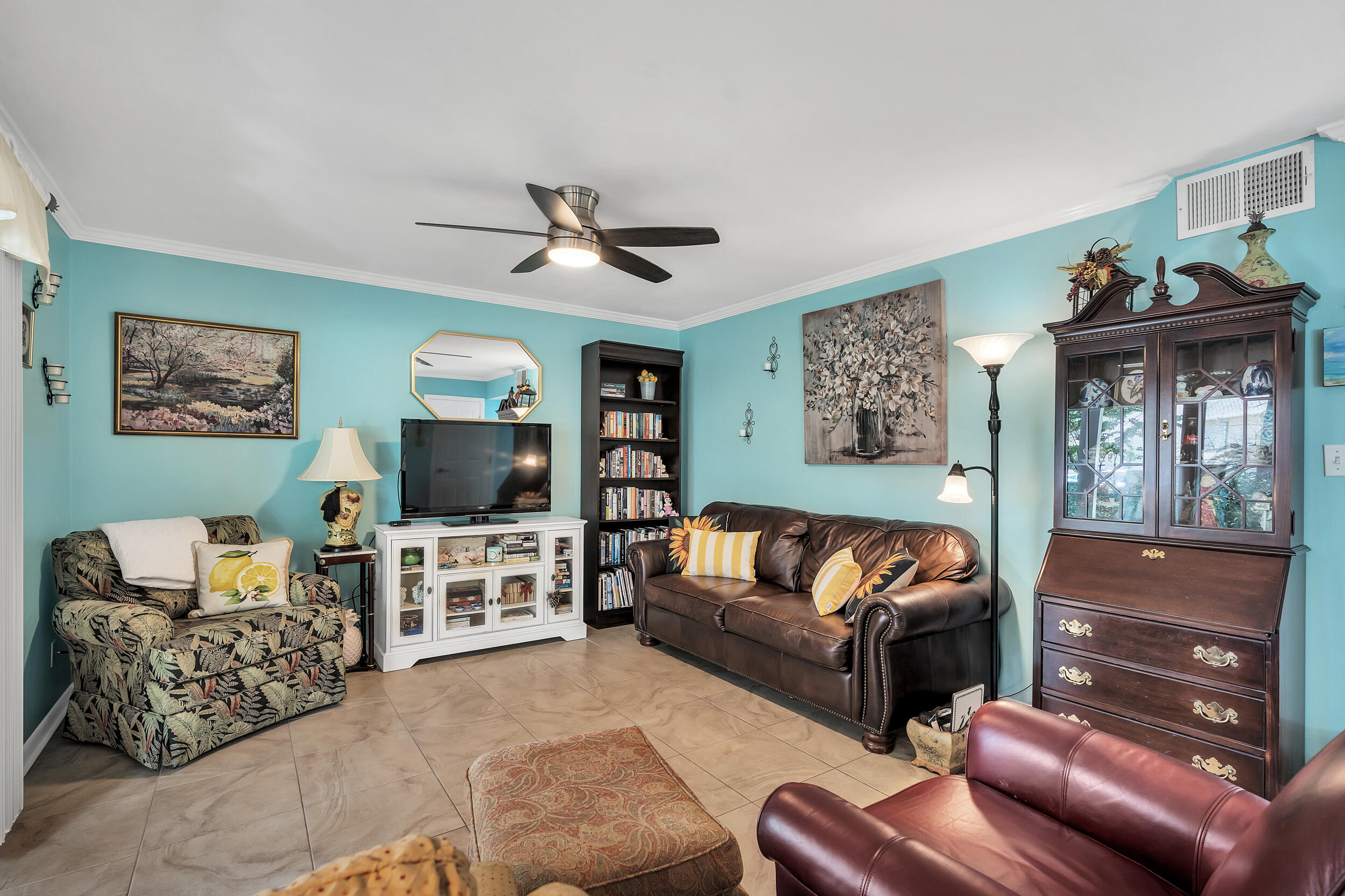 SEASCAPE CONDO GARDEN VILLA - Residential