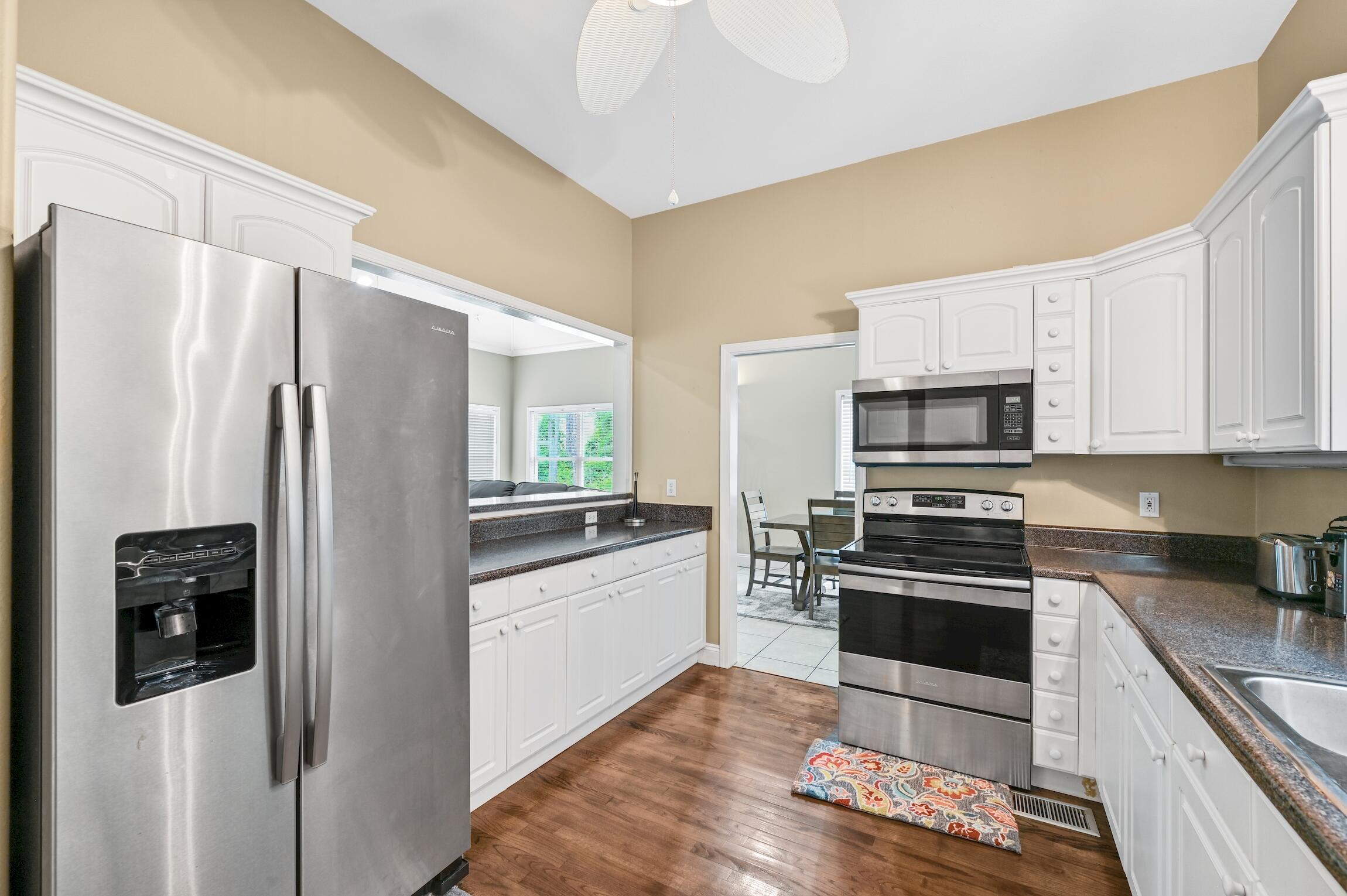 CANO ESTATES - Residential