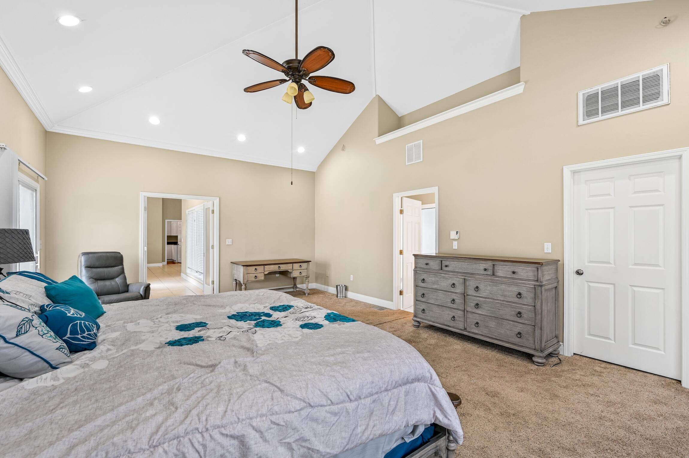 CANO ESTATES - Residential