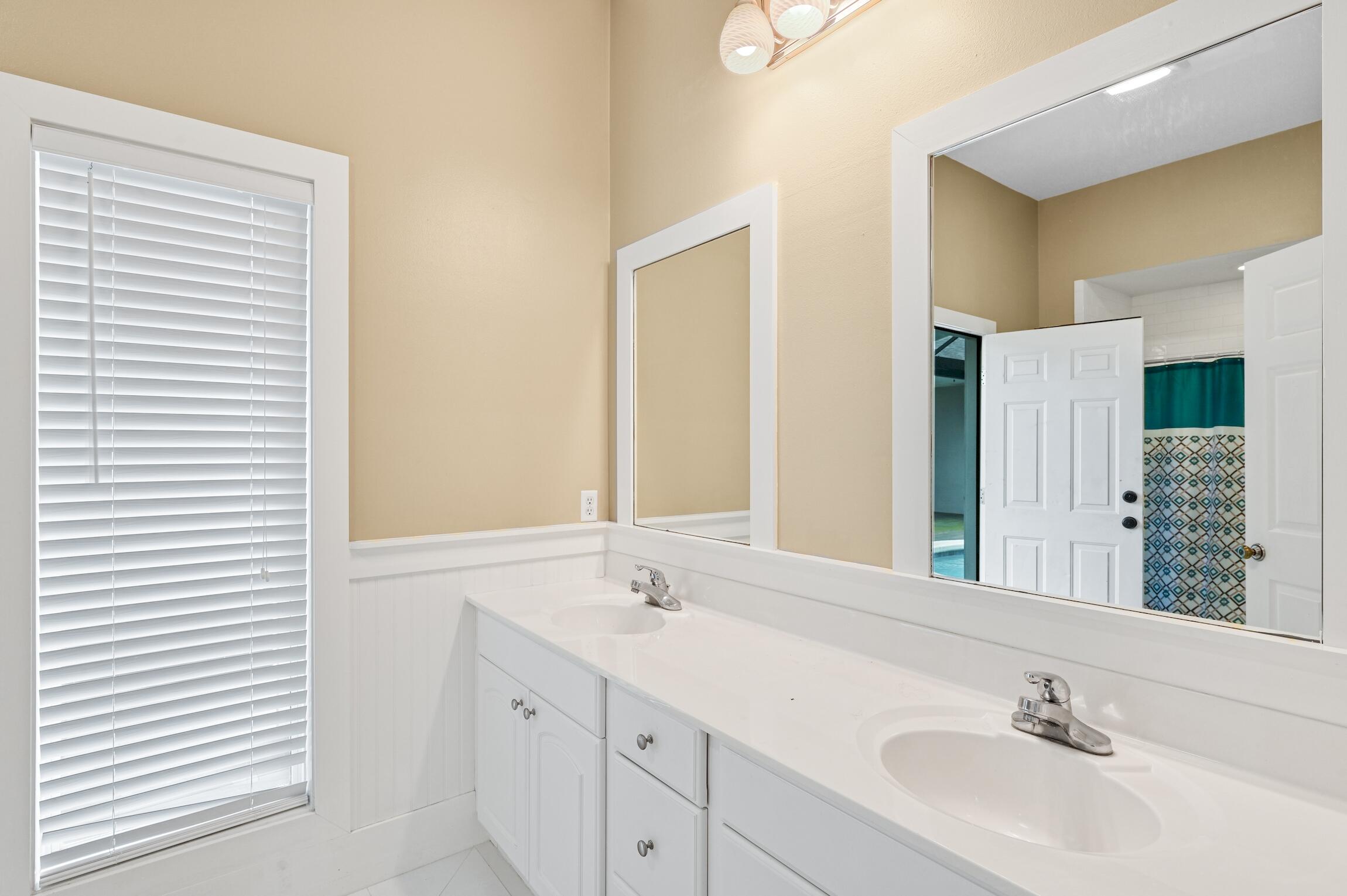 CANO ESTATES - Residential