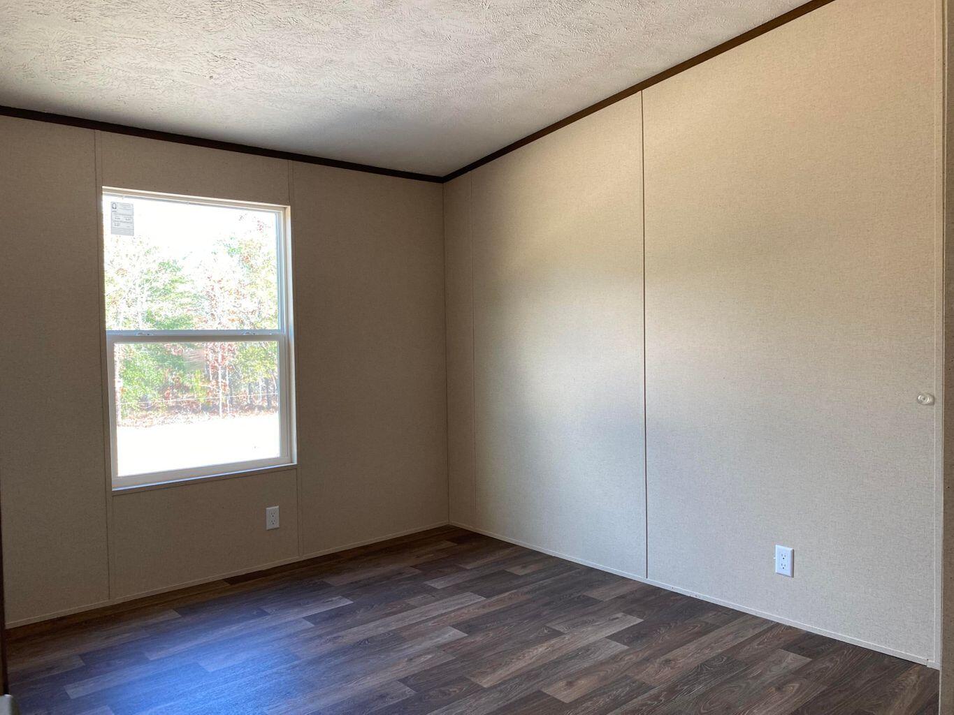 OAKWOOD HILLS UNIT 3 - Residential