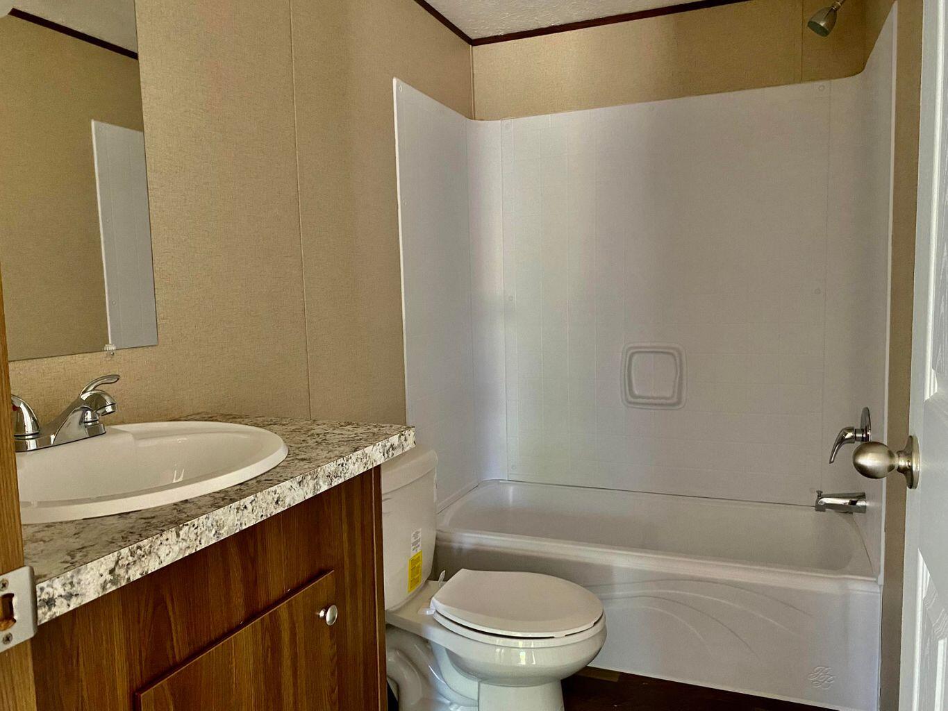 OAKWOOD HILLS UNIT 3 - Residential