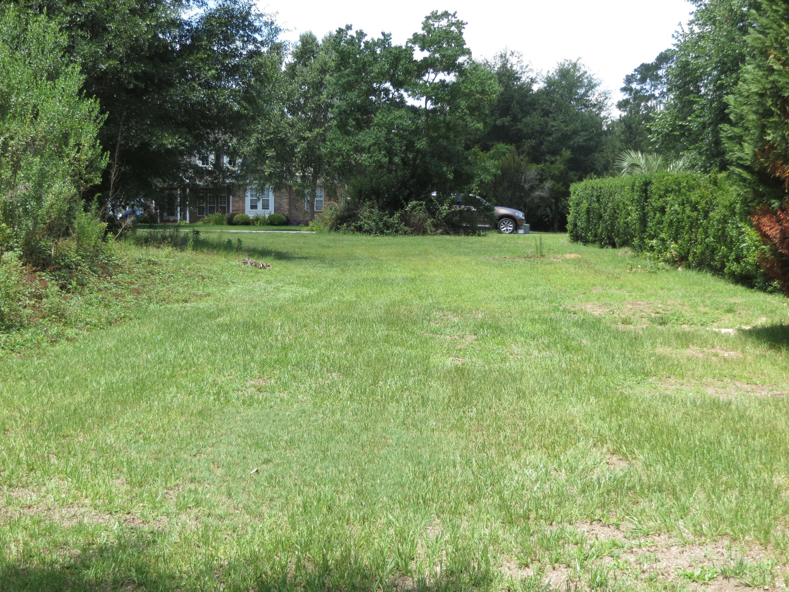 DORCHESTER PLACE - Land