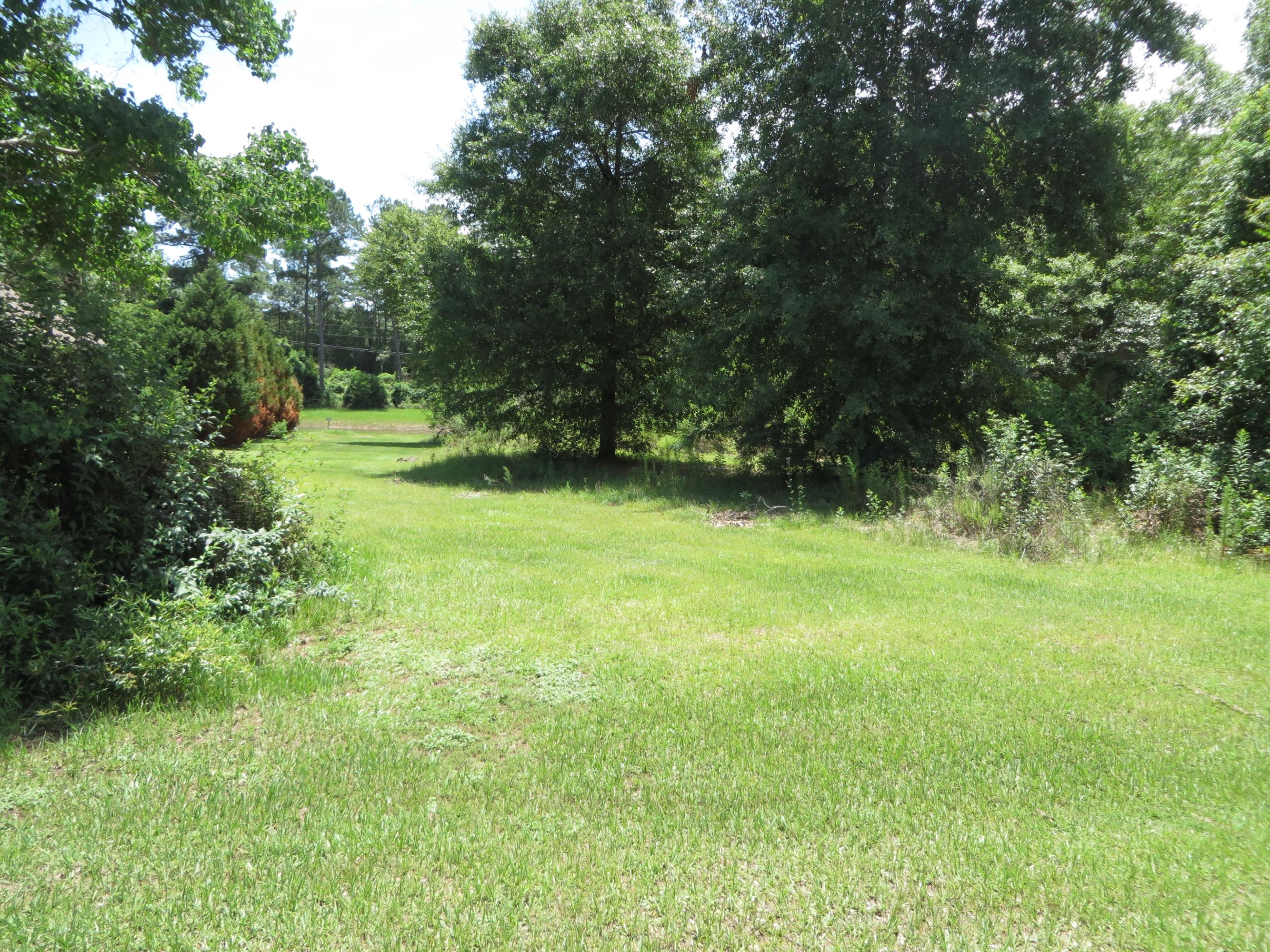 DORCHESTER PLACE - Land