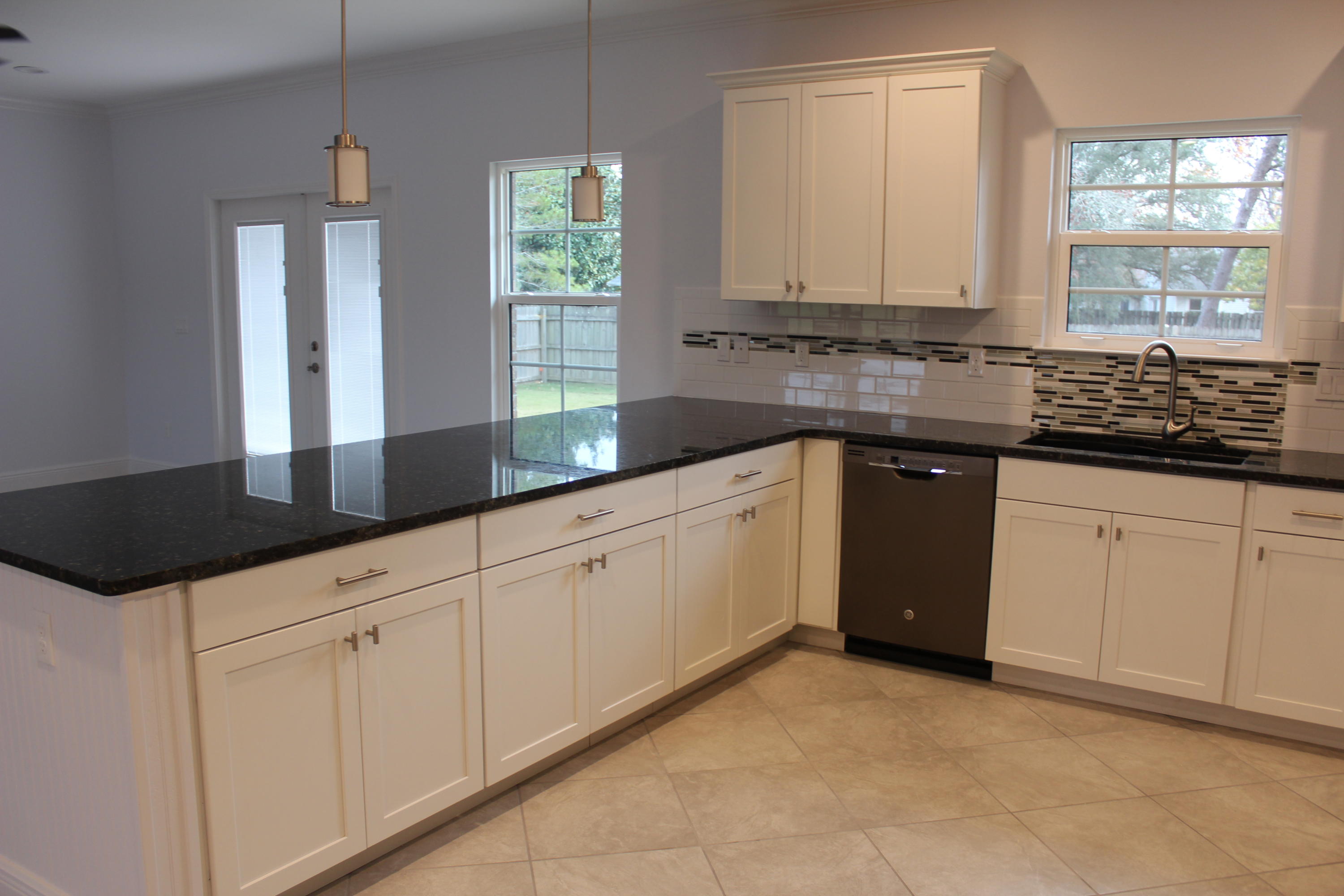 EMERALD POINTE PLAT 1 - Residential