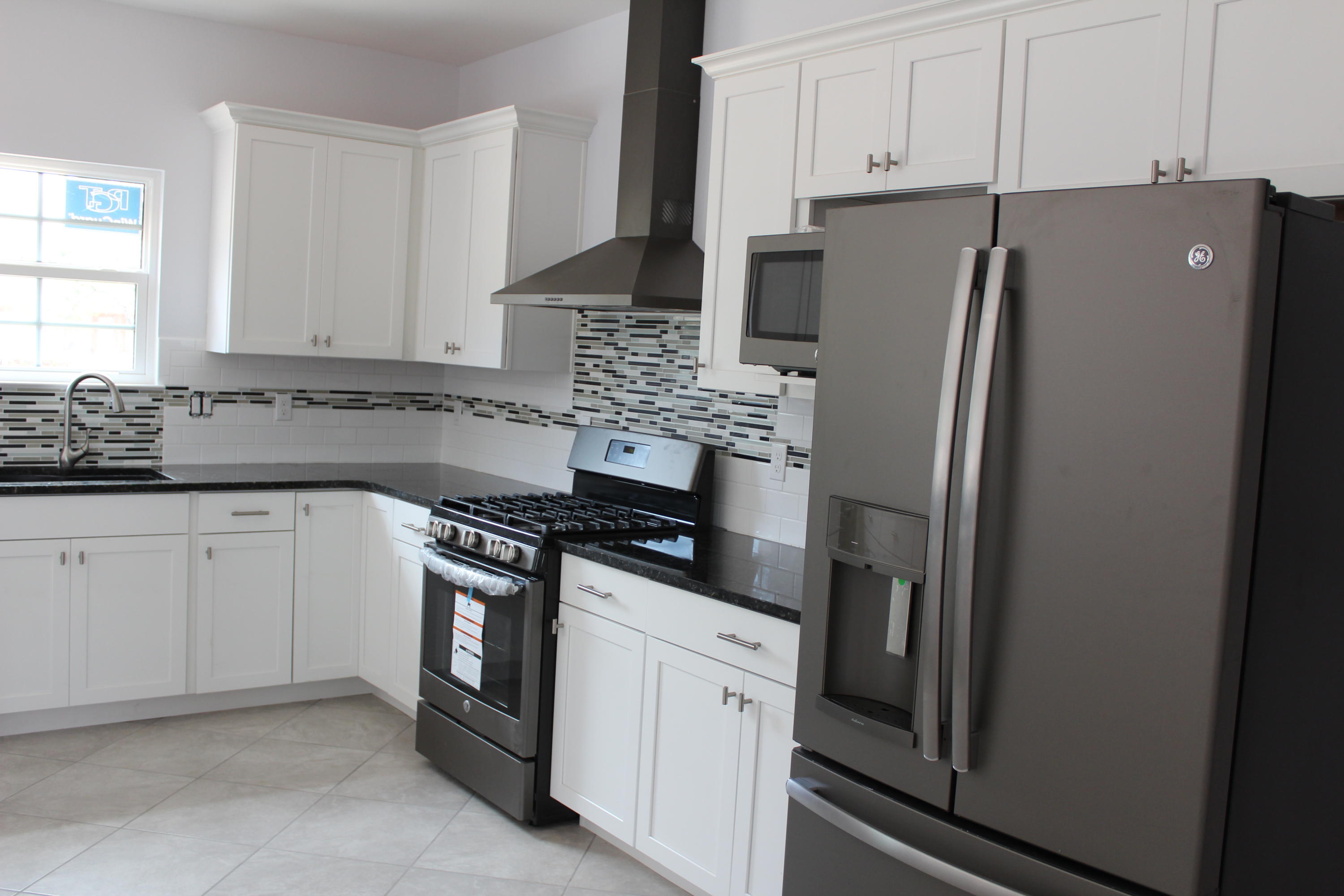 EMERALD POINTE PLAT 1 - Residential