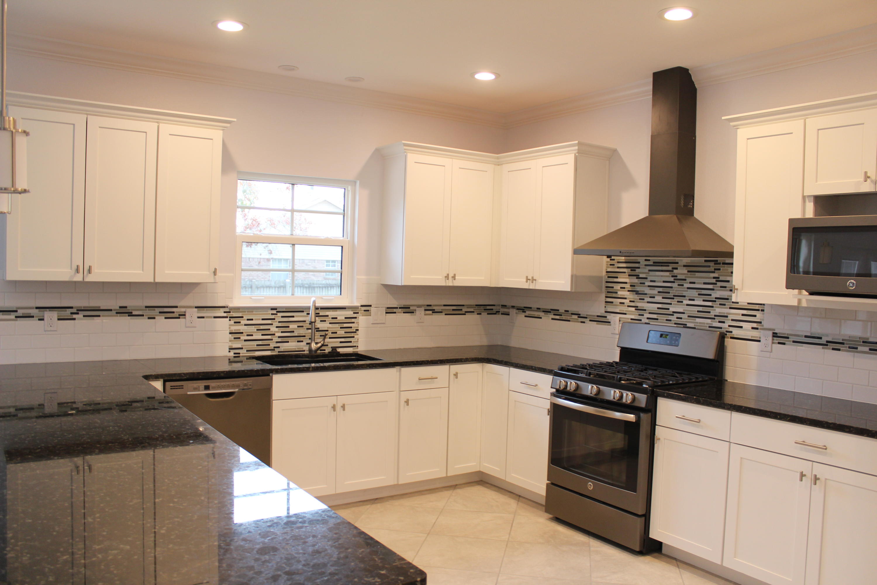 EMERALD POINTE PLAT 1 - Residential