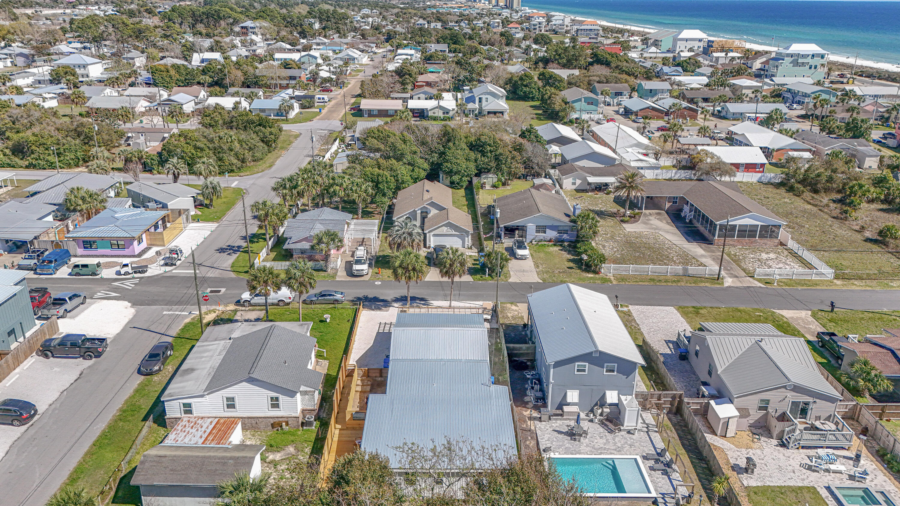 LAGUNA BEACH ESTATES 4TH ADDN - Residential