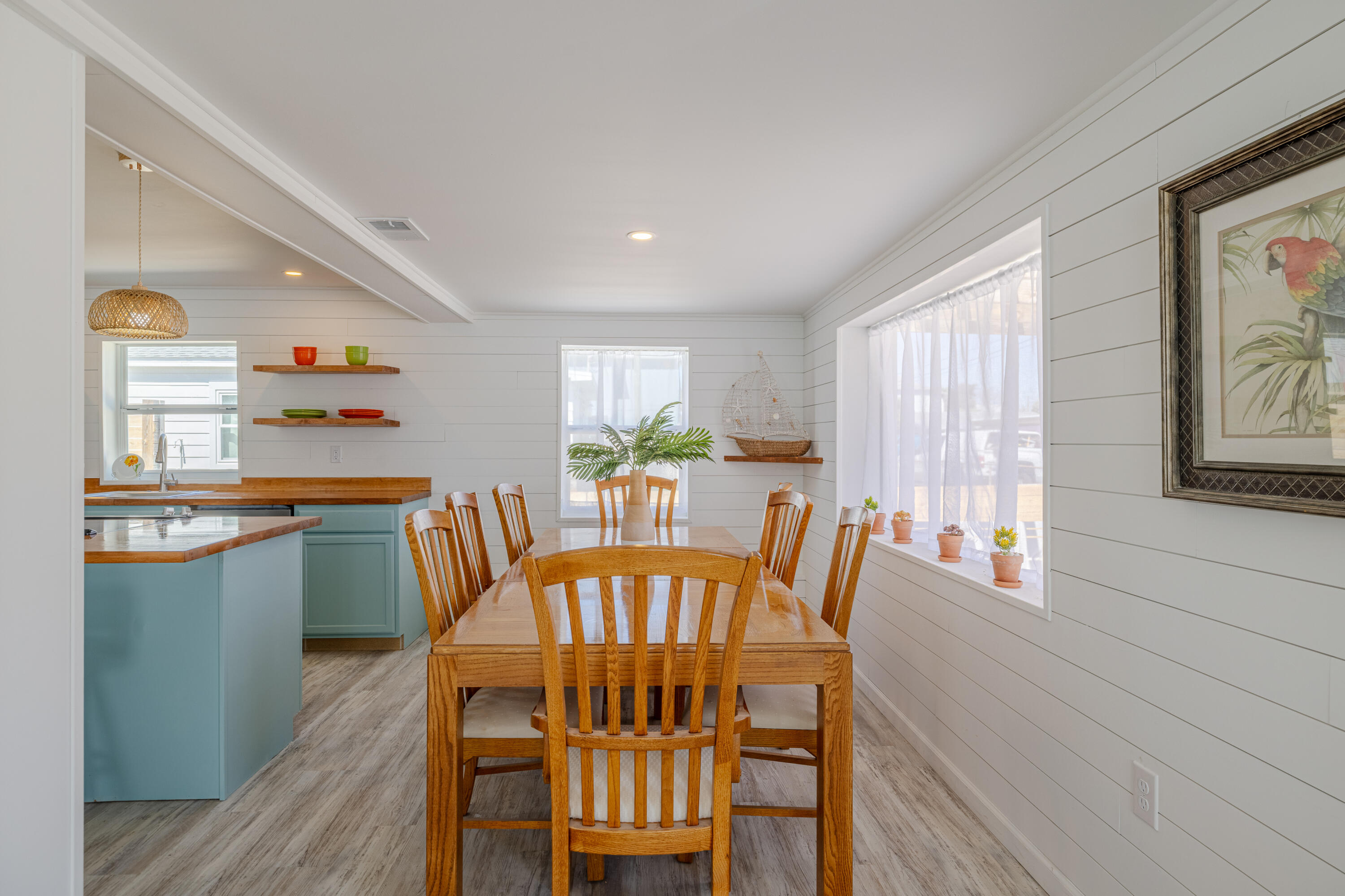 LAGUNA BEACH ESTATES 4TH ADDN - Residential