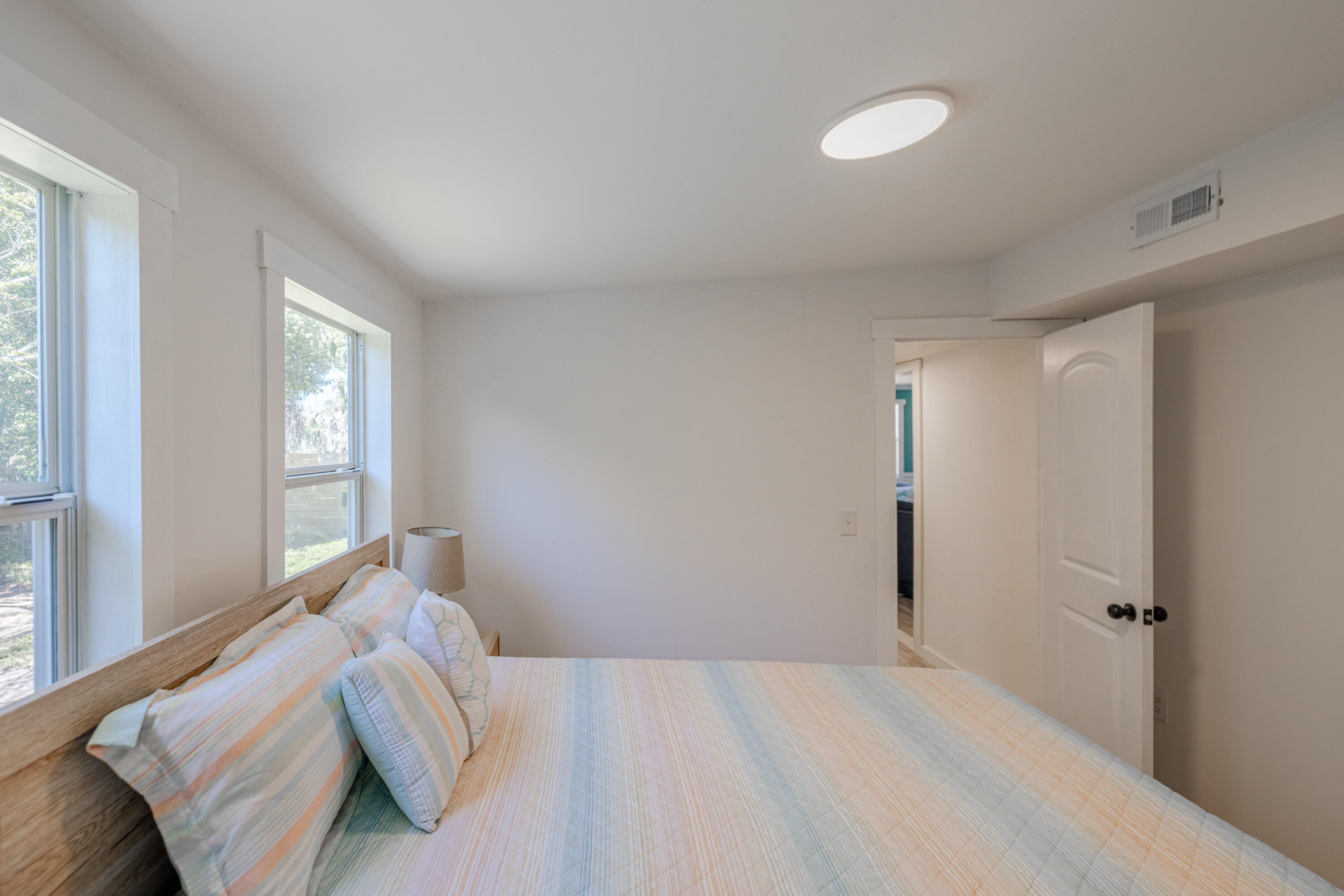 LAGUNA BEACH ESTATES 4TH ADDN - Residential