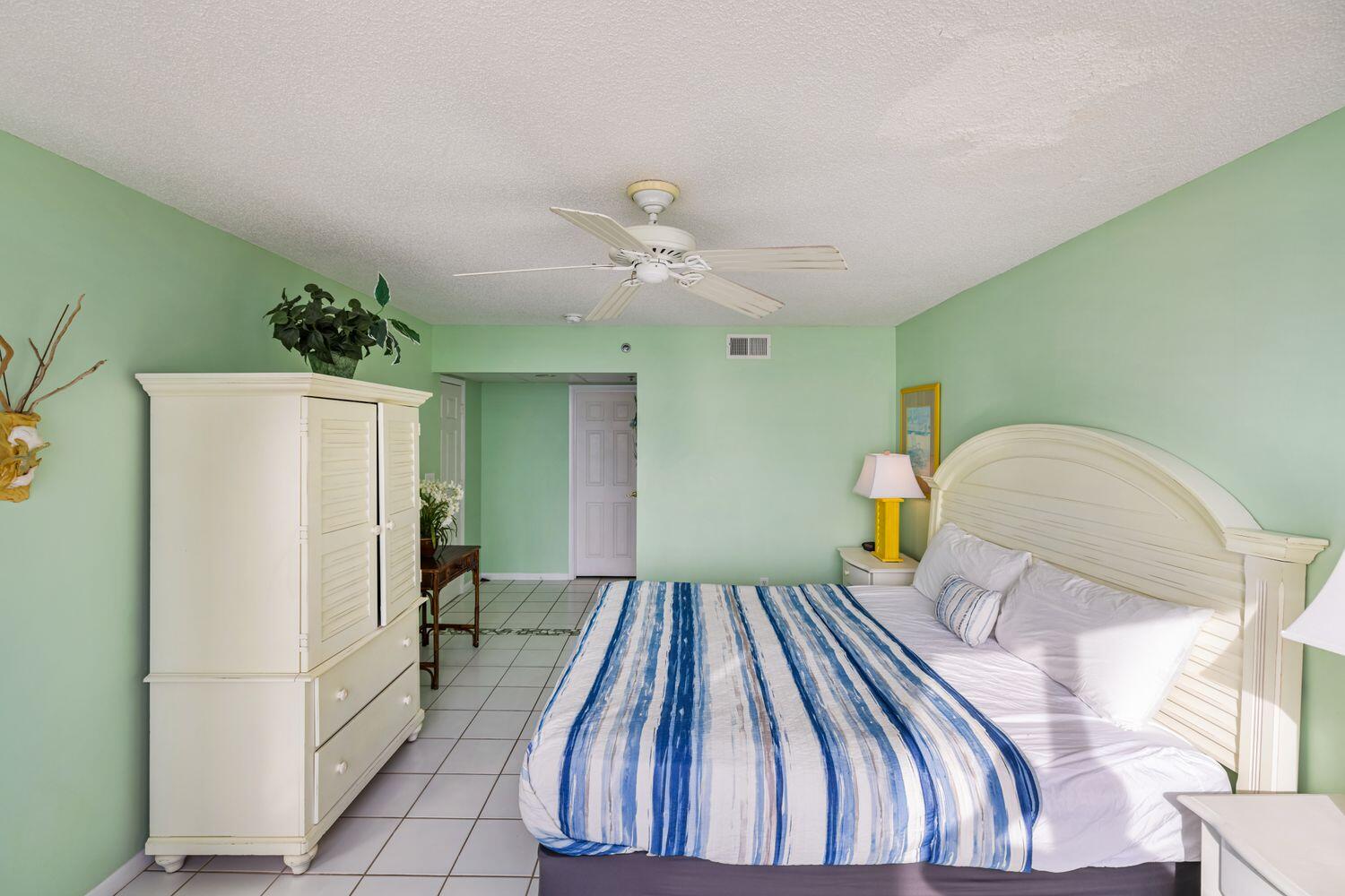 LONG BEACH Towers 1 - Residential