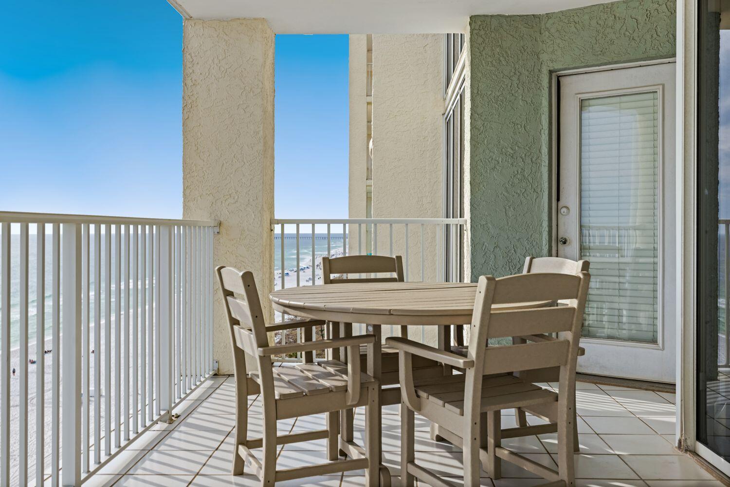 LONG BEACH Towers 1 - Residential