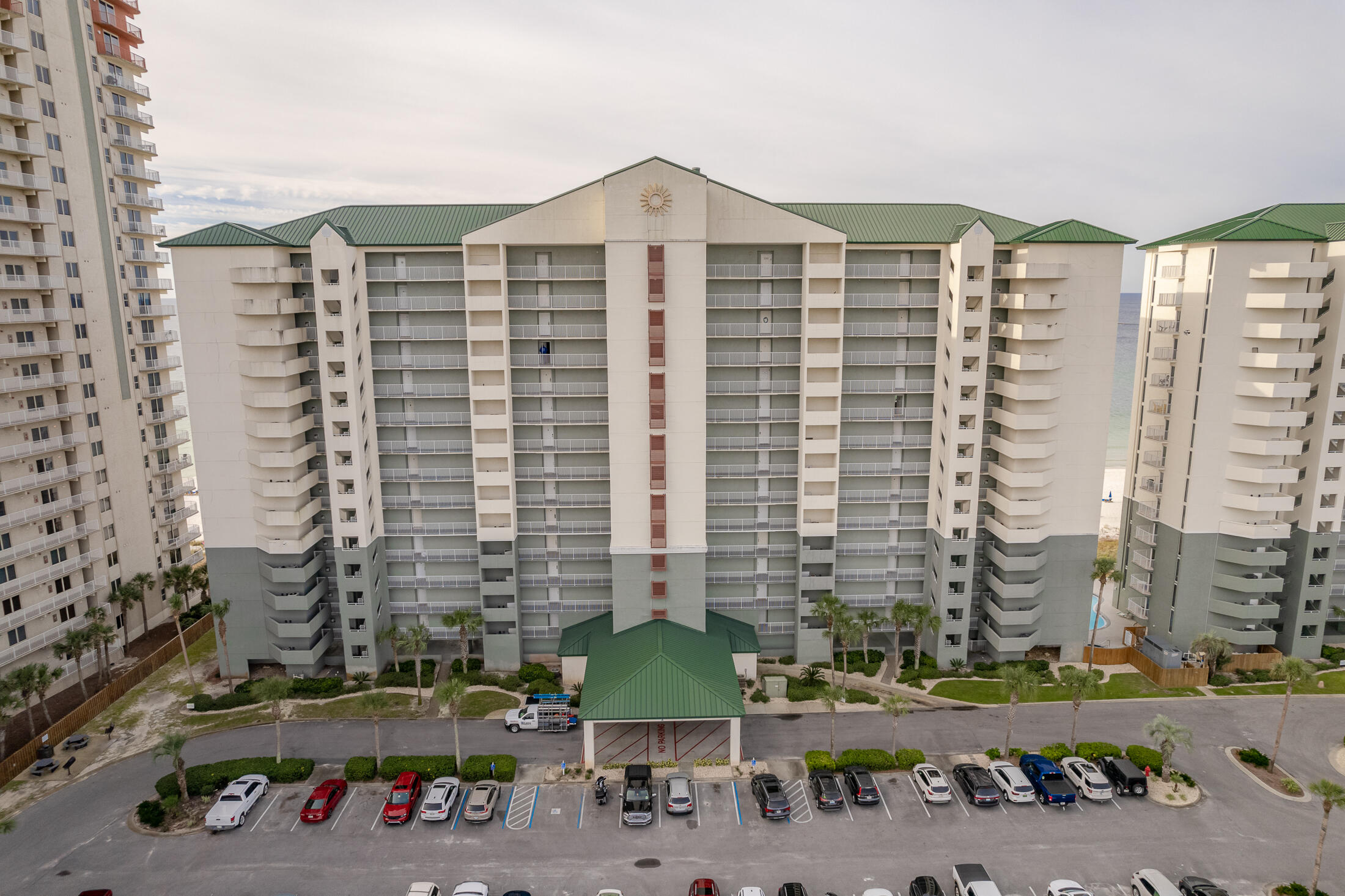 LONG BEACH Towers 1 - Residential