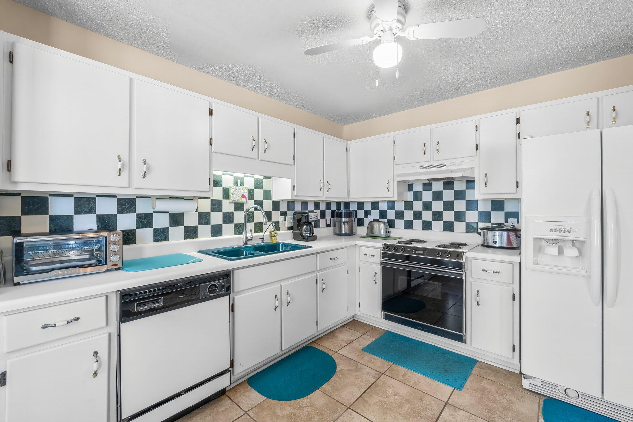 MIRAMAR HEIGHTS - Residential