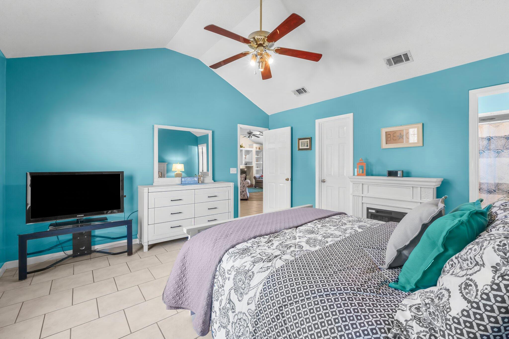 MIRAMAR HEIGHTS - Residential