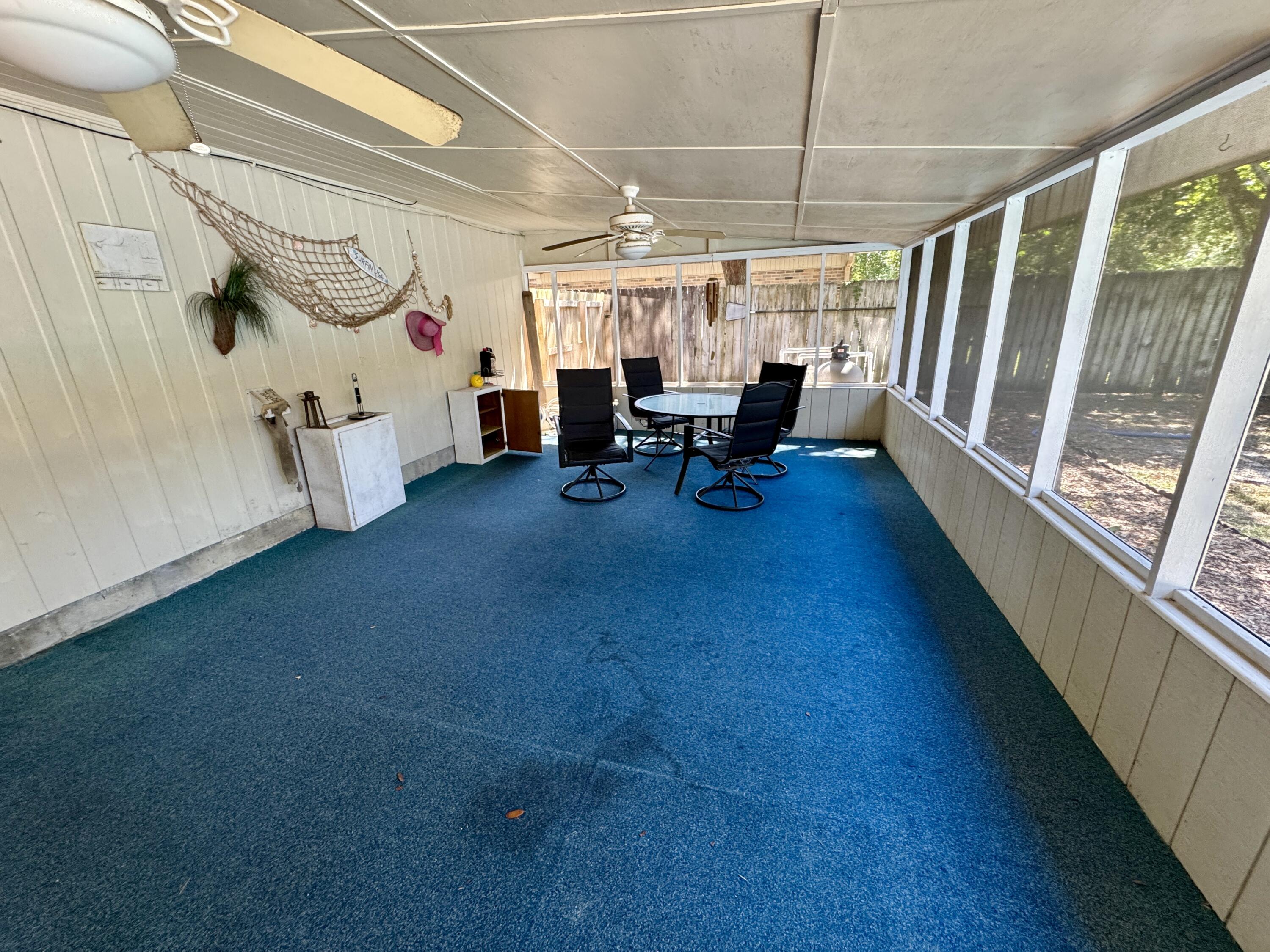 COLONY ESTATES - Residential Lease