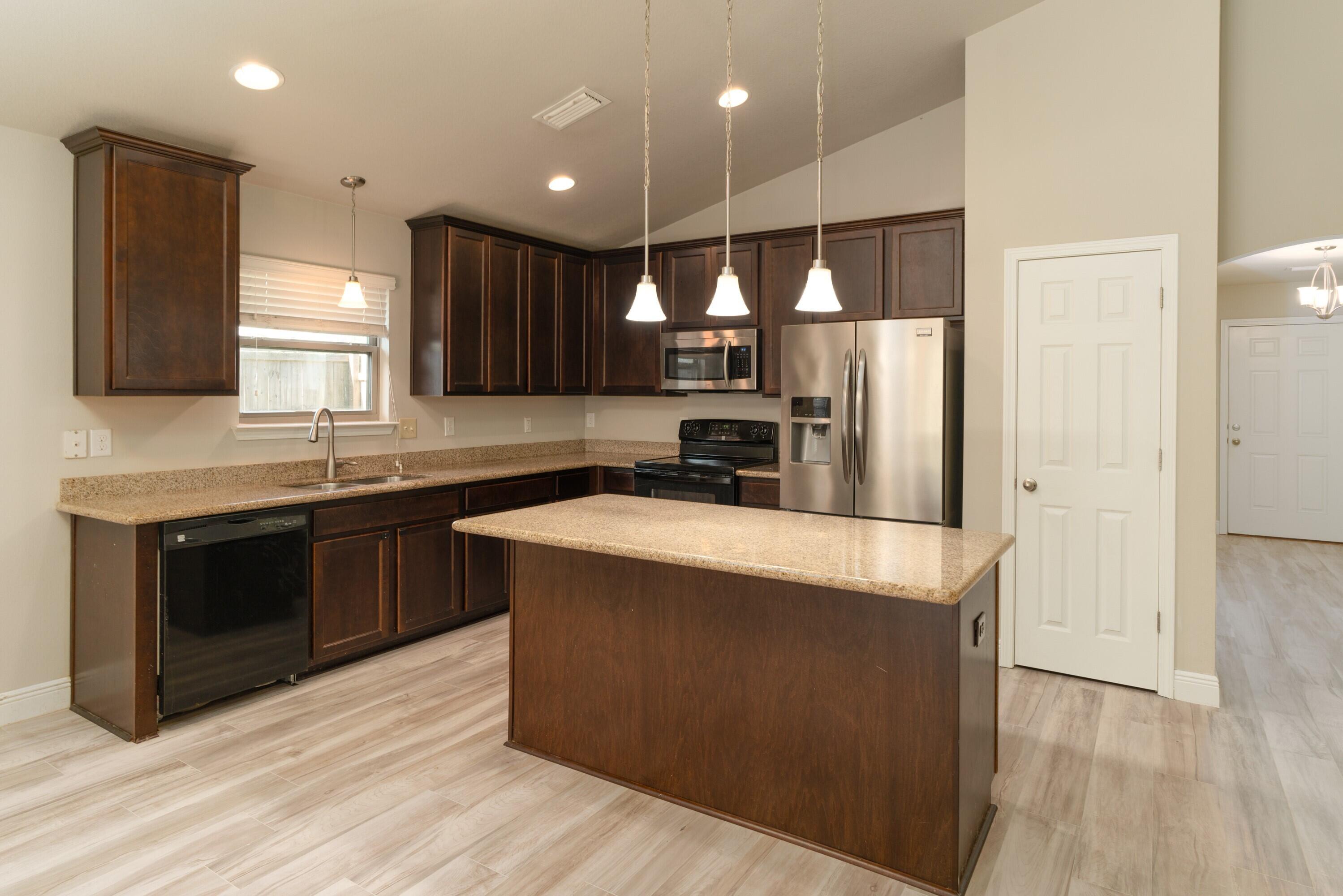 MAGNOLIA LAKE PH 2 - Residential