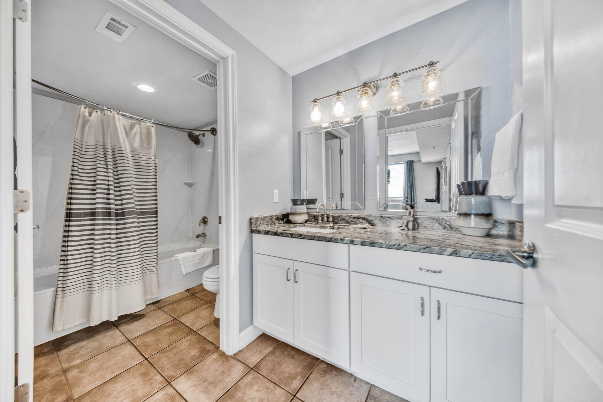 Shores Of Panama Phase I - Residential
