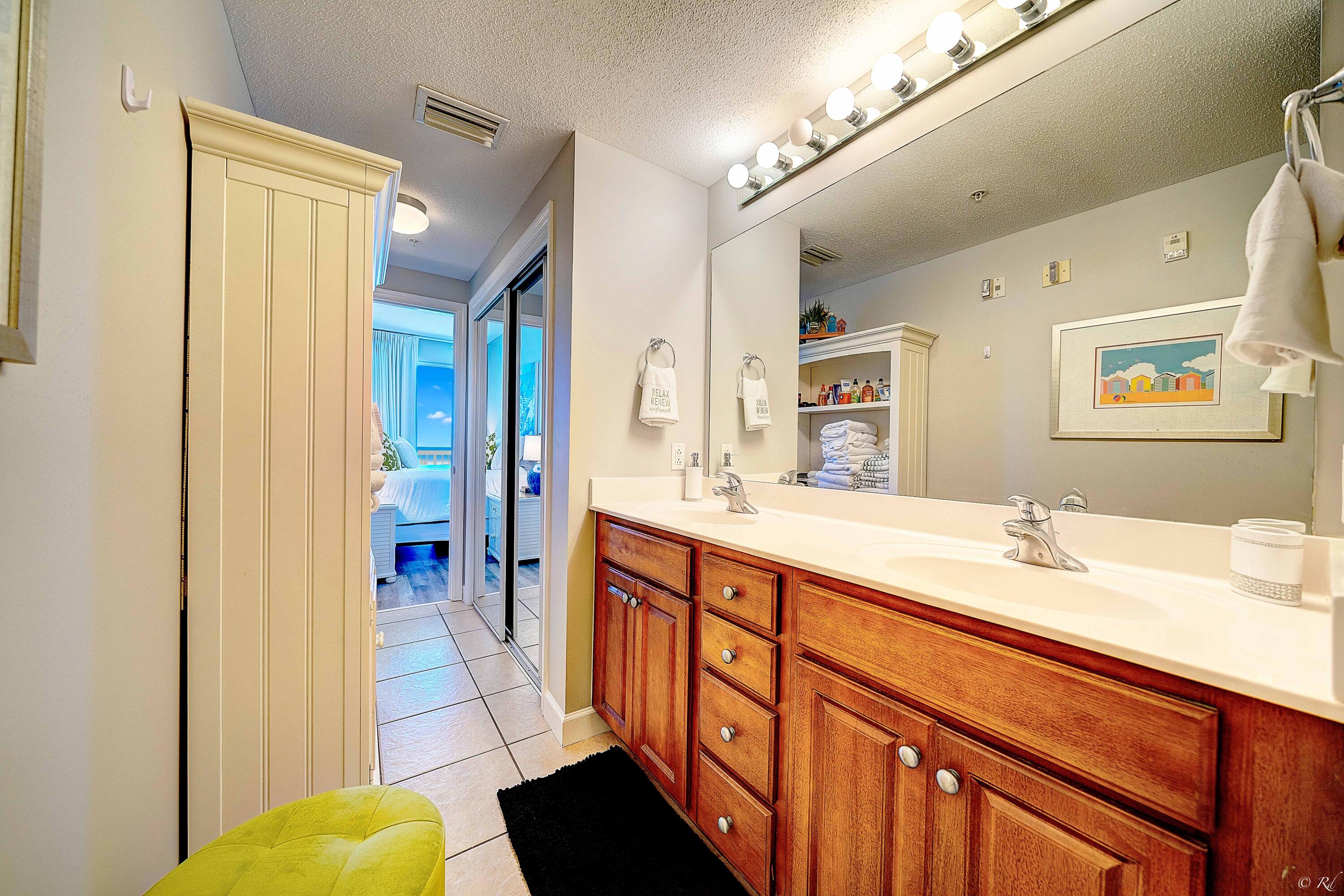SEYCHELLES RESORT CONDO - Residential