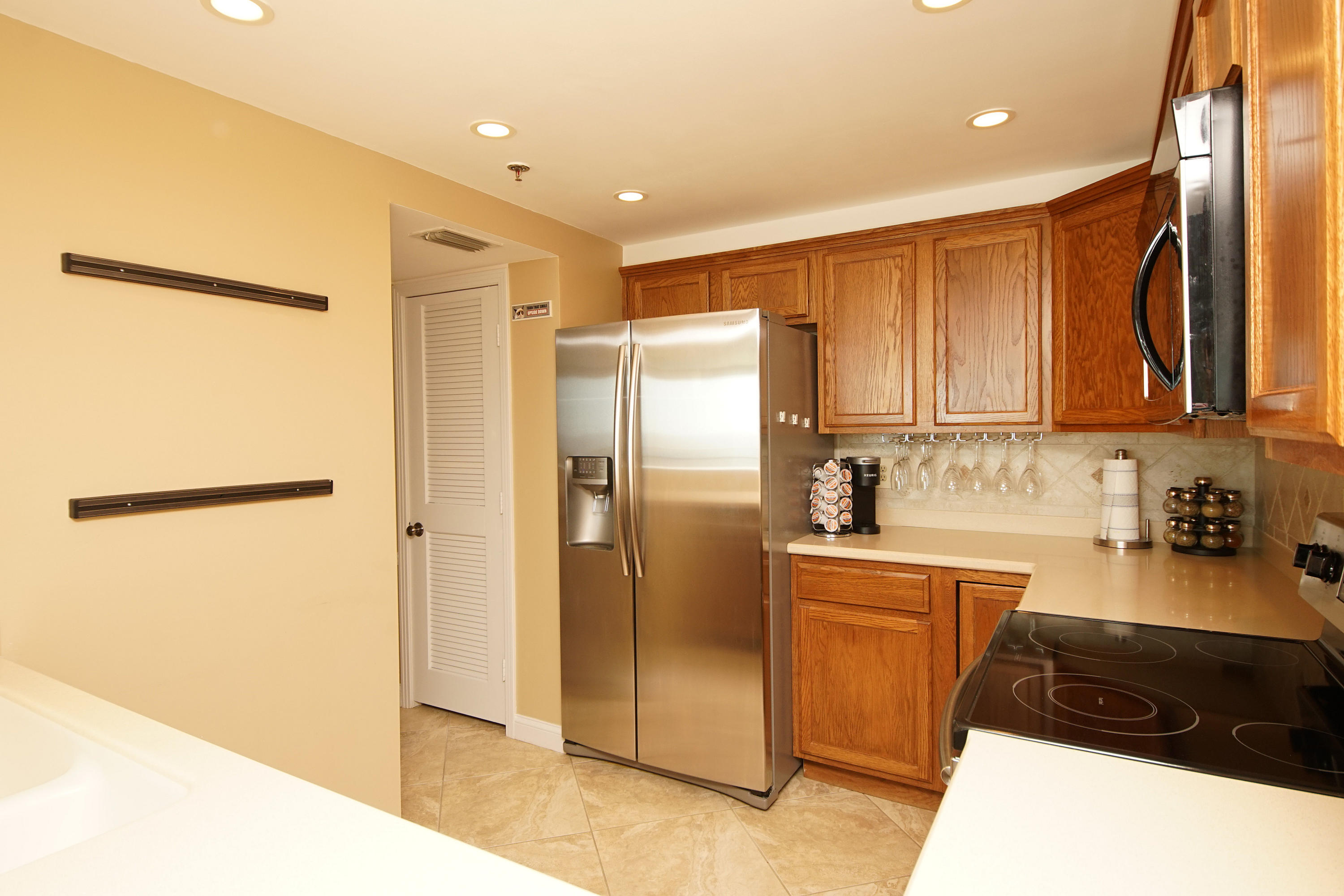 BREAKERS OF FWB PH 1 - Residential