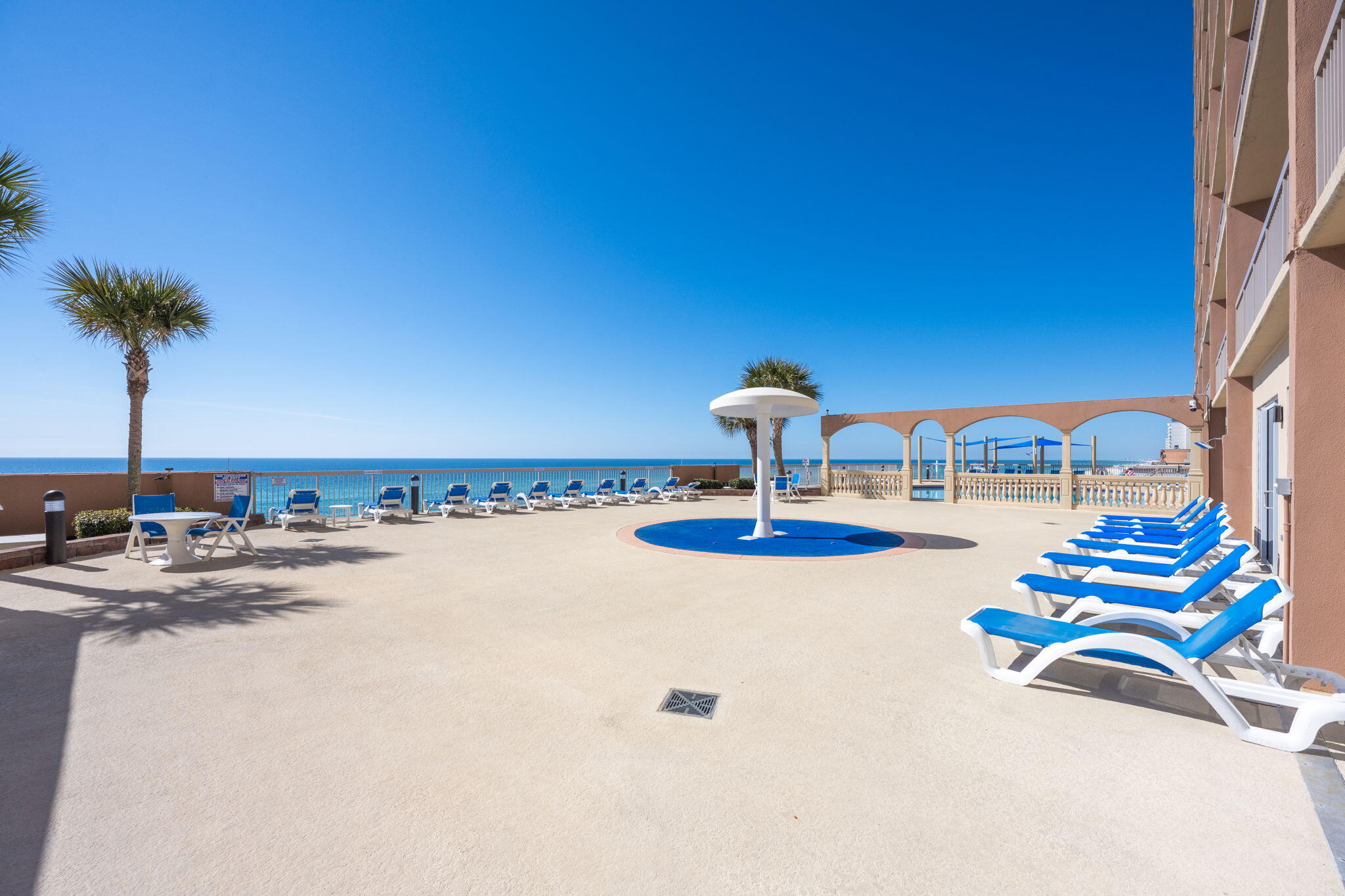 SUNRISE BEACH - Residential