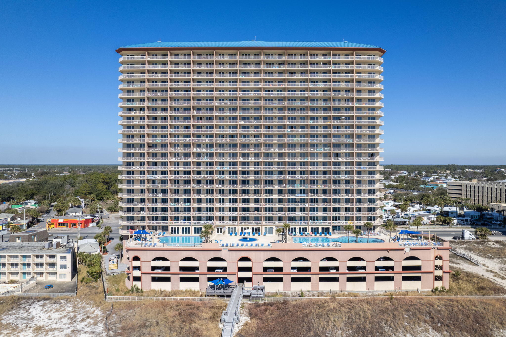 SUNRISE BEACH - Residential