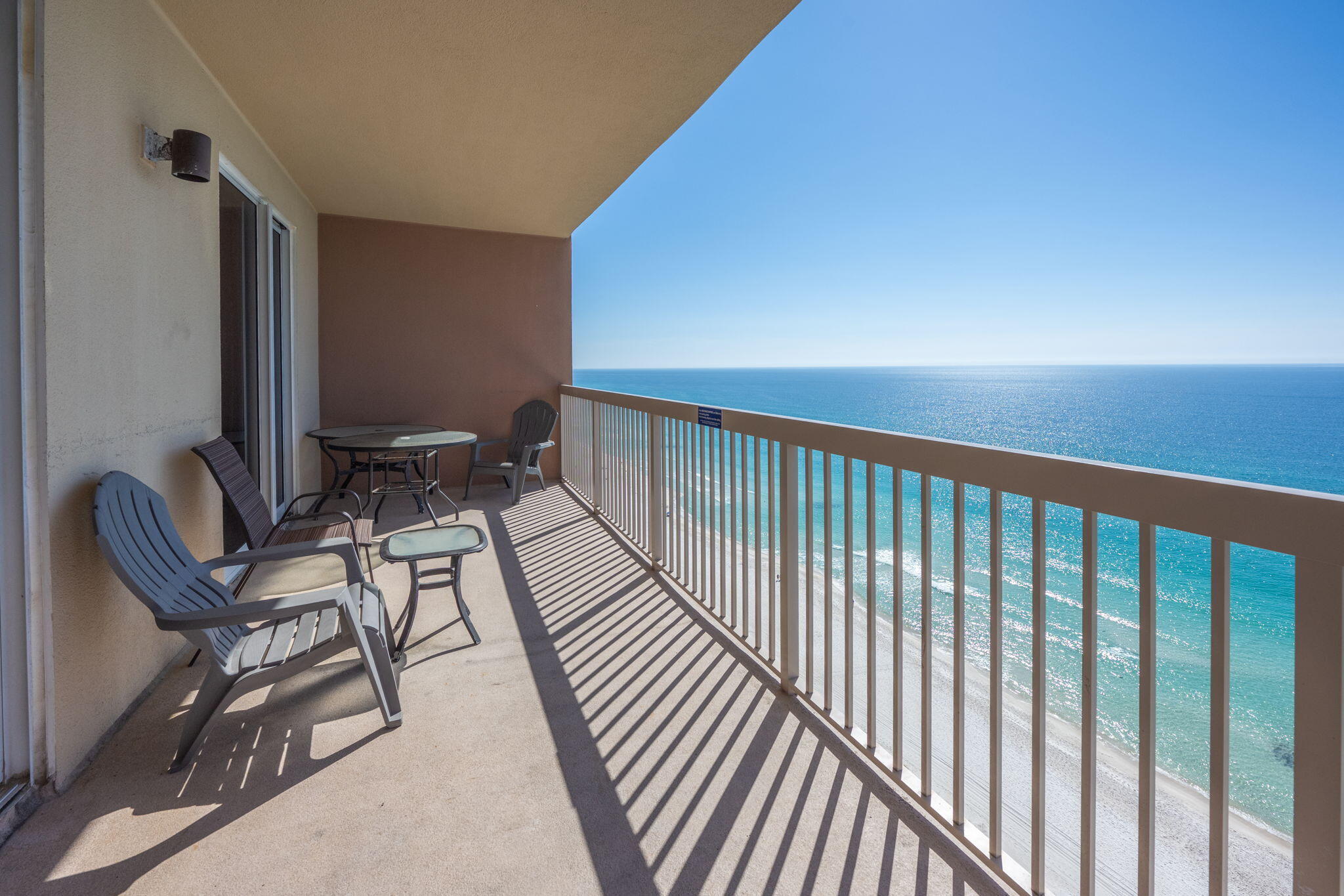SUNRISE BEACH - Residential