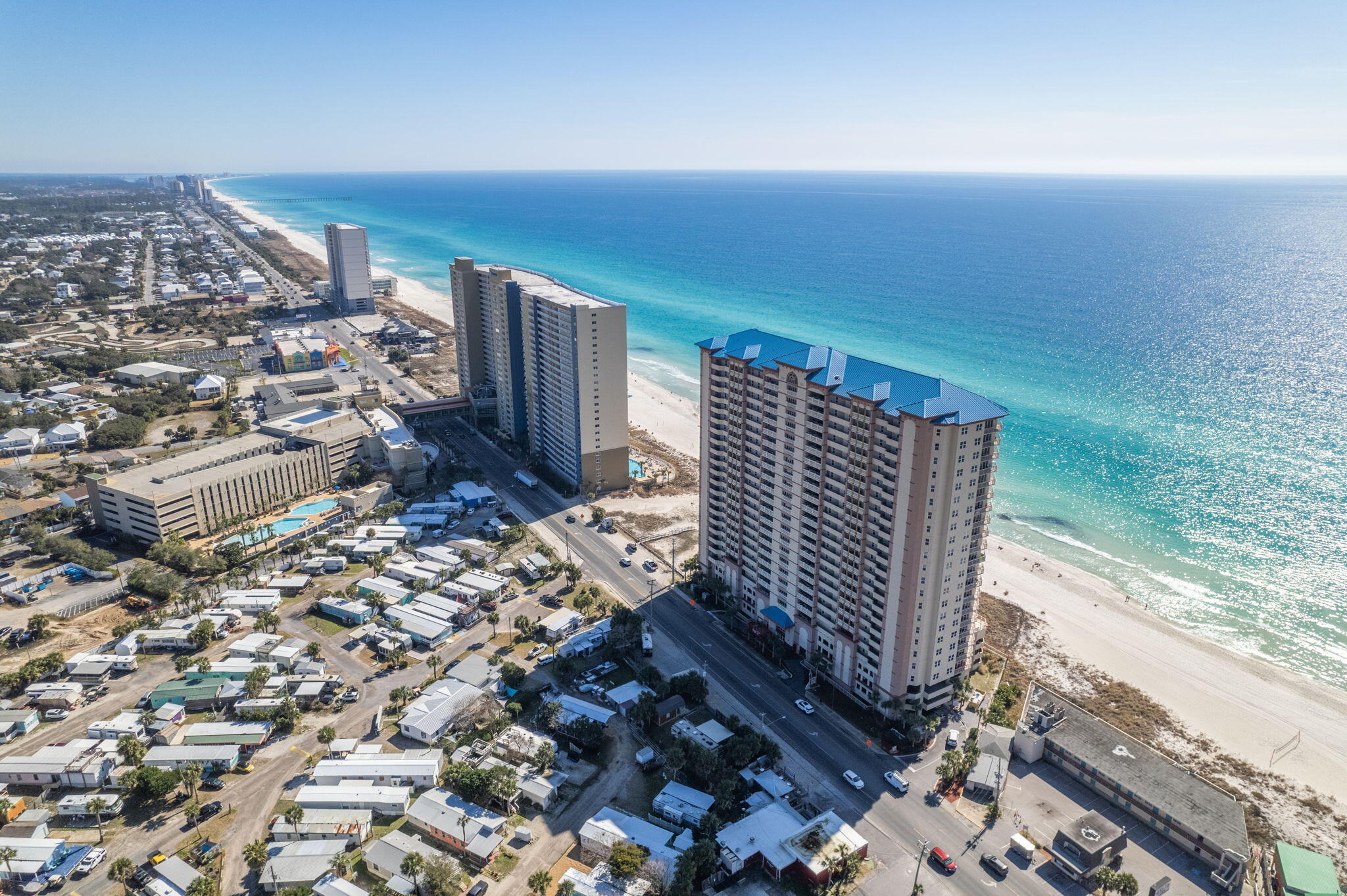 SUNRISE BEACH - Residential