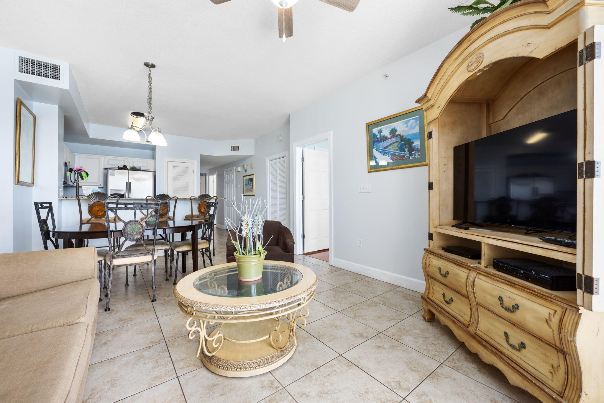 SUNRISE BEACH - Residential