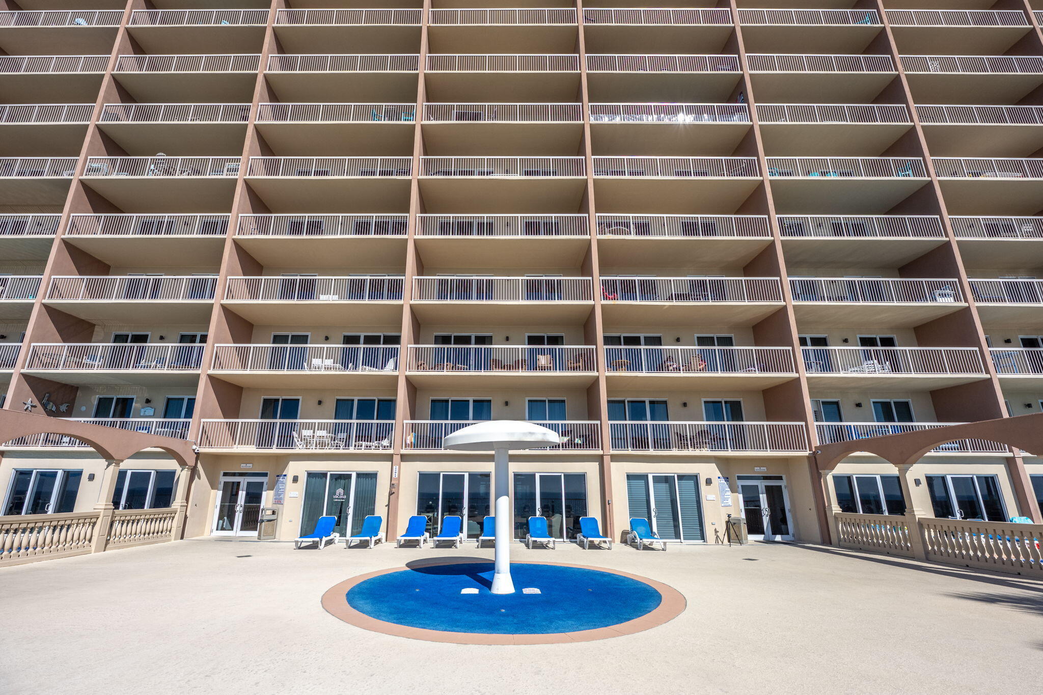 SUNRISE BEACH - Residential