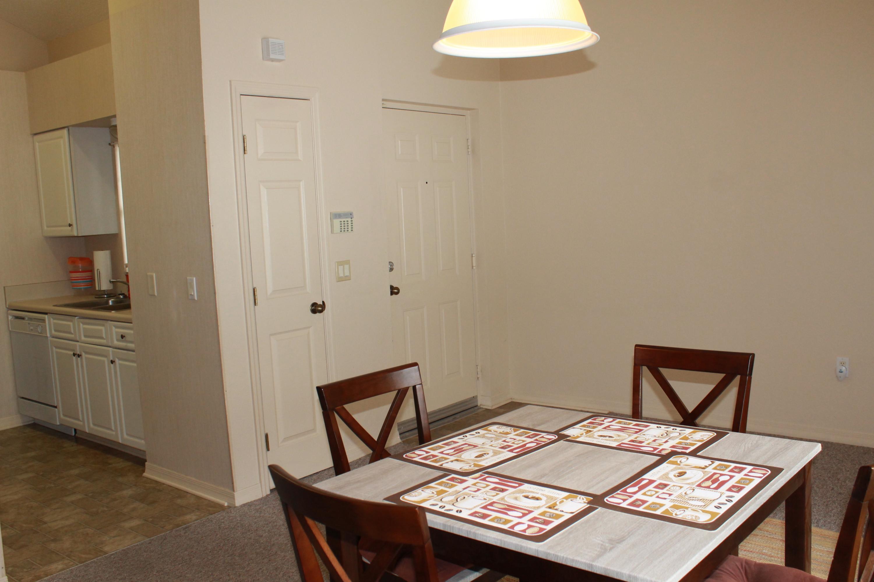 THE FLORIDA CLUB - Residential Lease