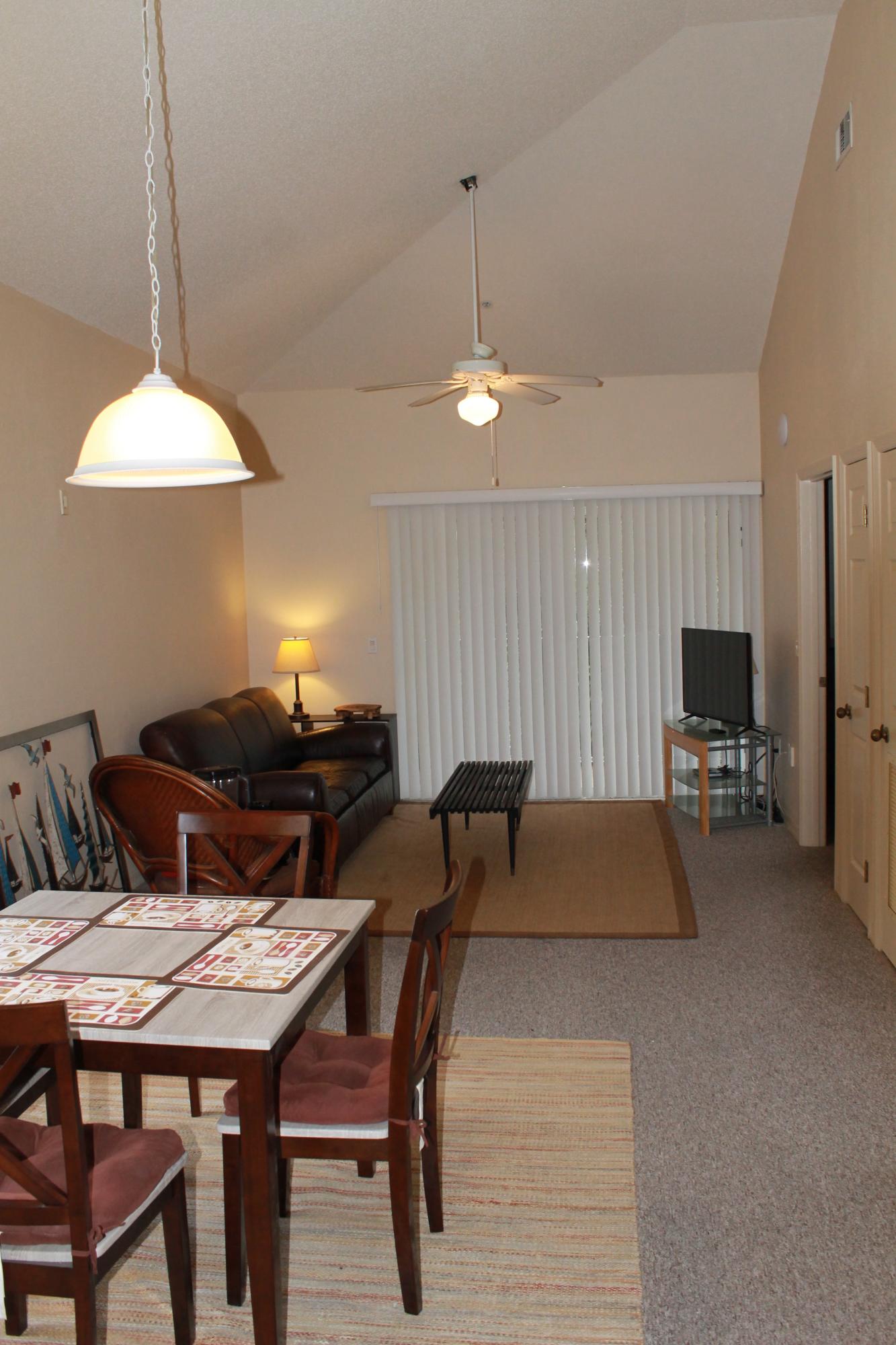 THE FLORIDA CLUB - Residential Lease