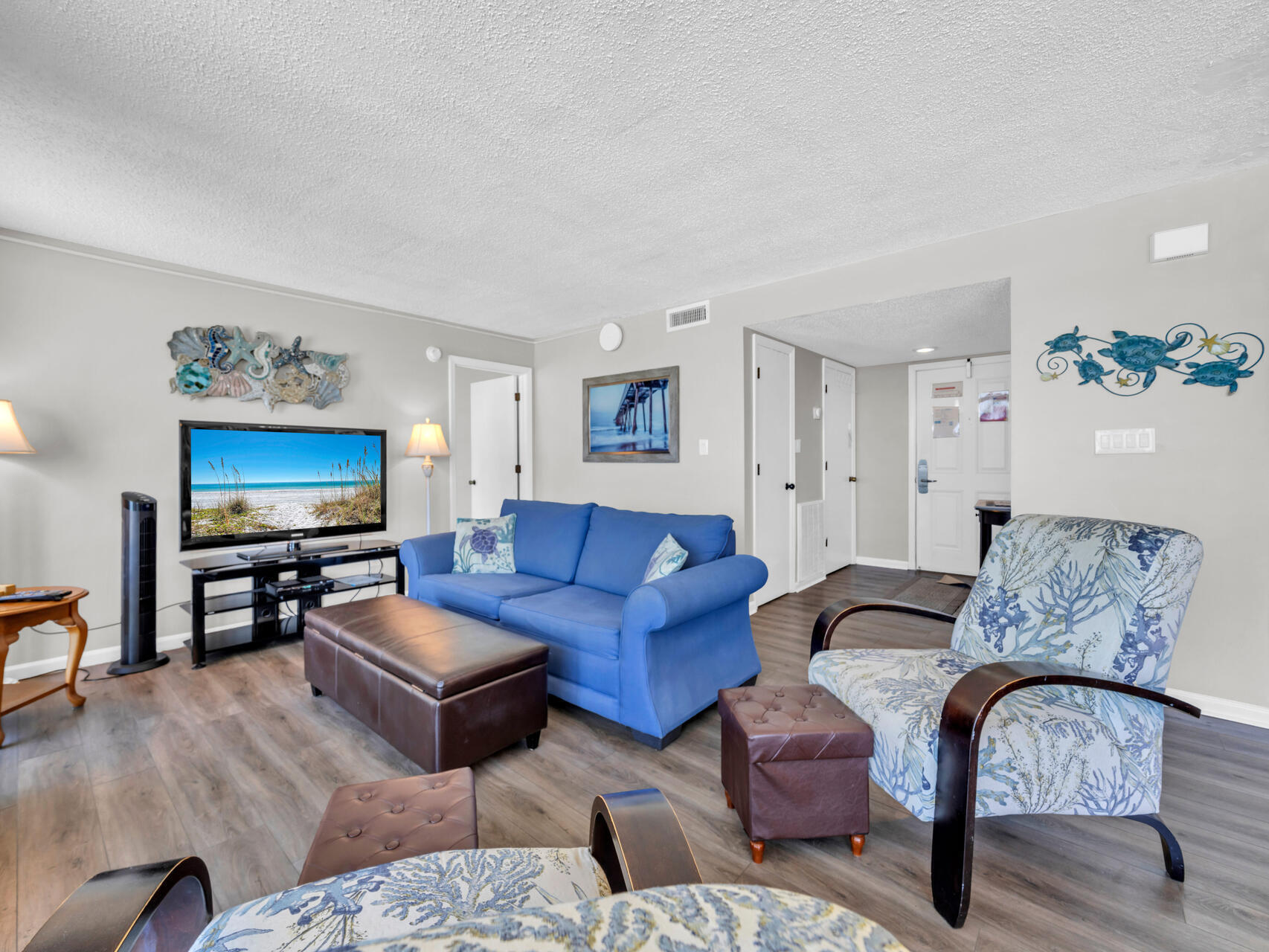 SEACHASE CONDO - Residential