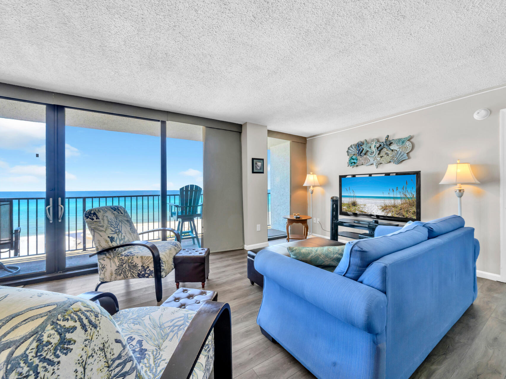 SEACHASE CONDO - Residential