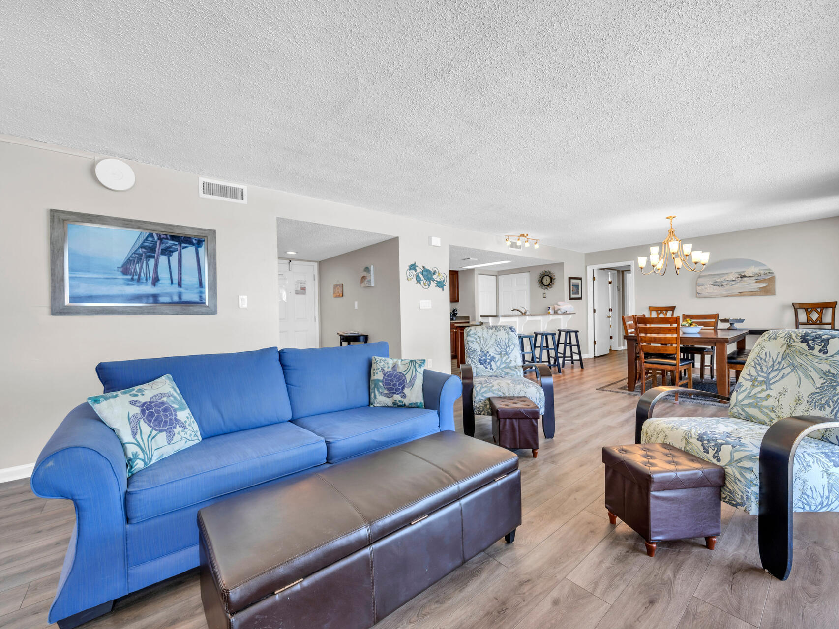 SEACHASE CONDO - Residential