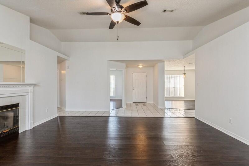 ORION LAKE - Residential